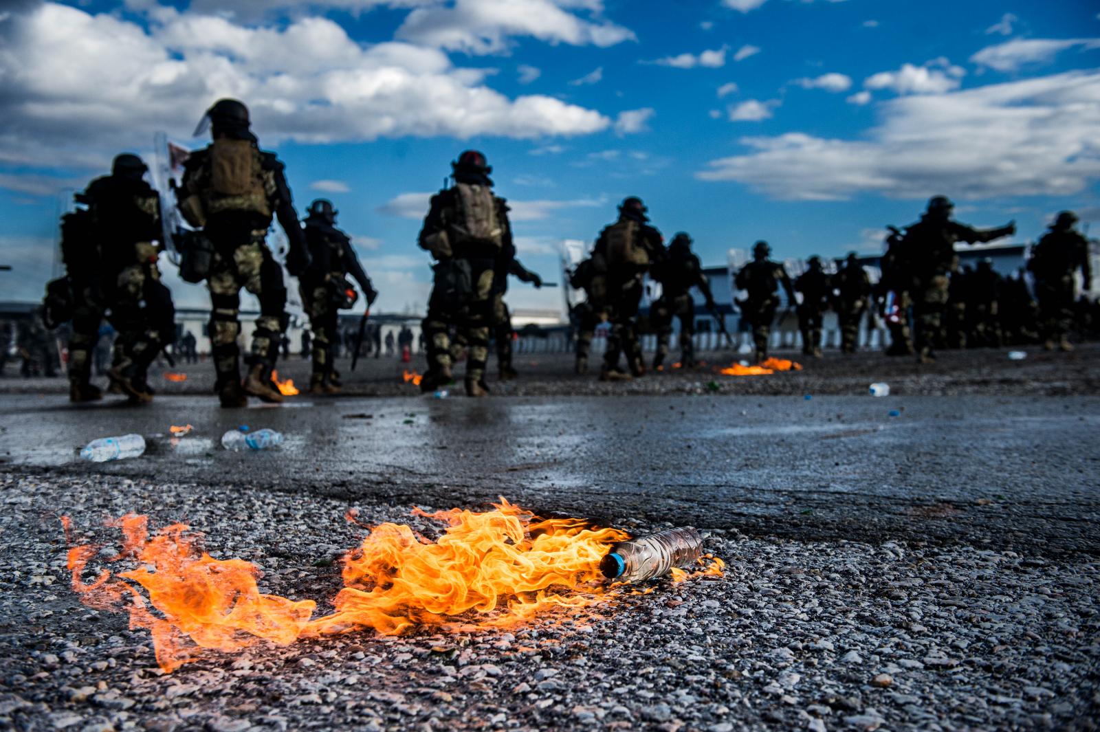 A tűziszony (fire phobia) leküzdését a magyar KFOR-katonák oktatják a NATO más nemzeteinek