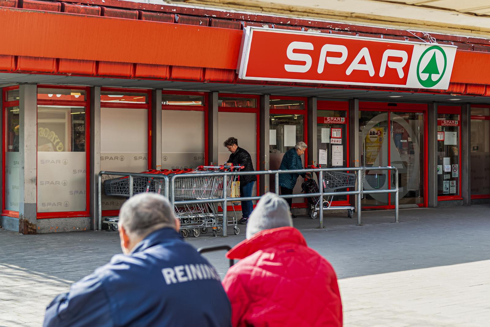 A SPAR-ral nem az első csörtét vívja a kormány