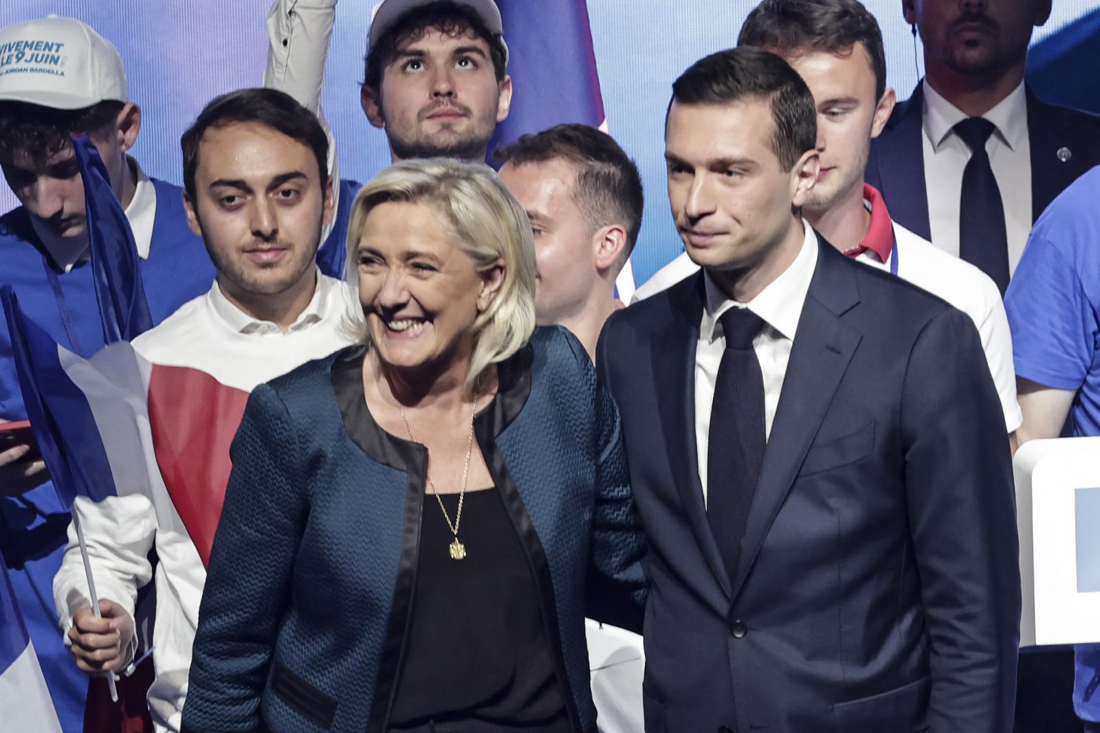 Le Pen győzelme esetén az ifjú Jordan Bardellát jelölné kormányfőnek