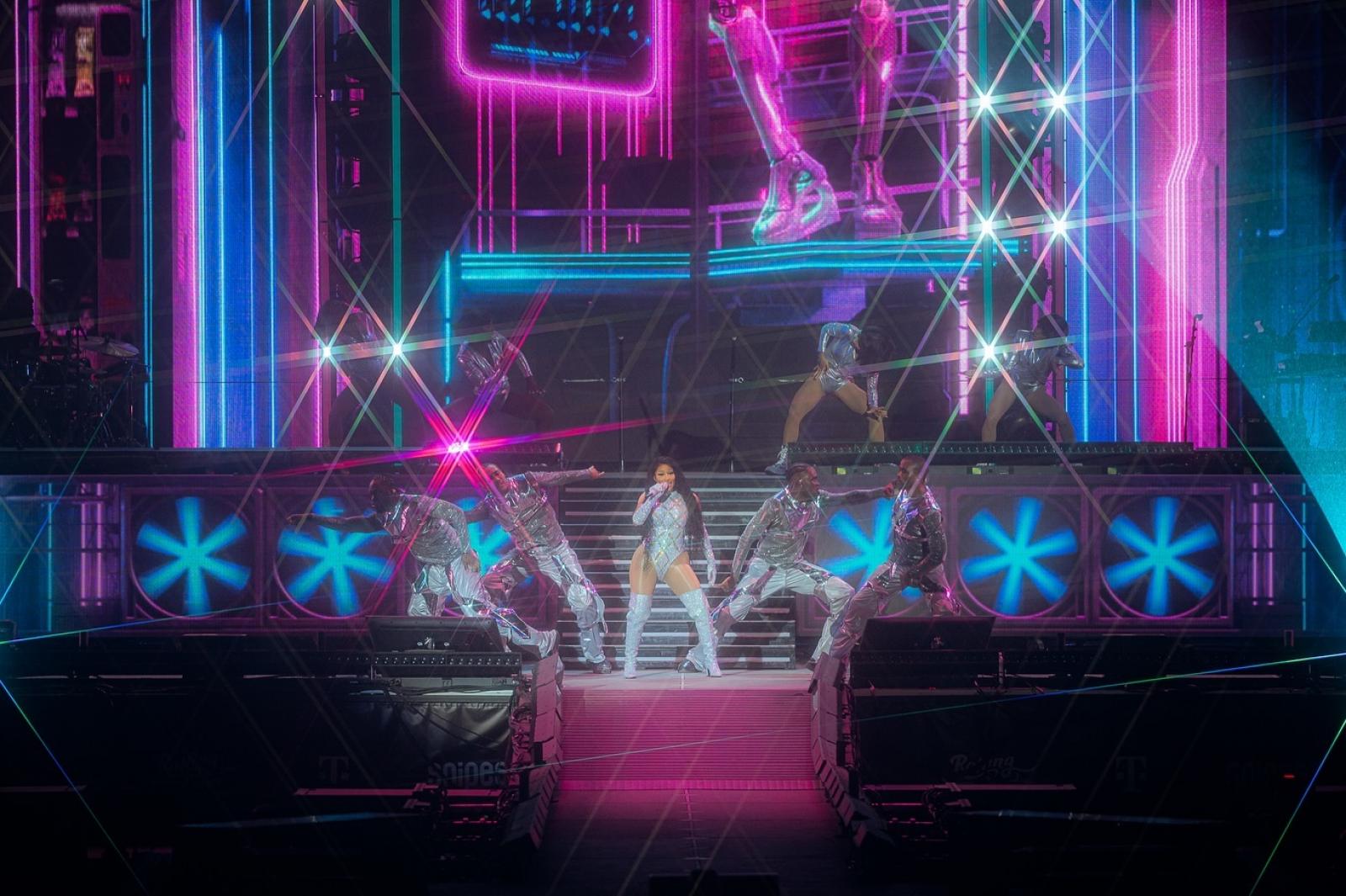 Nicki Minaj koncertje a Rolling Louon