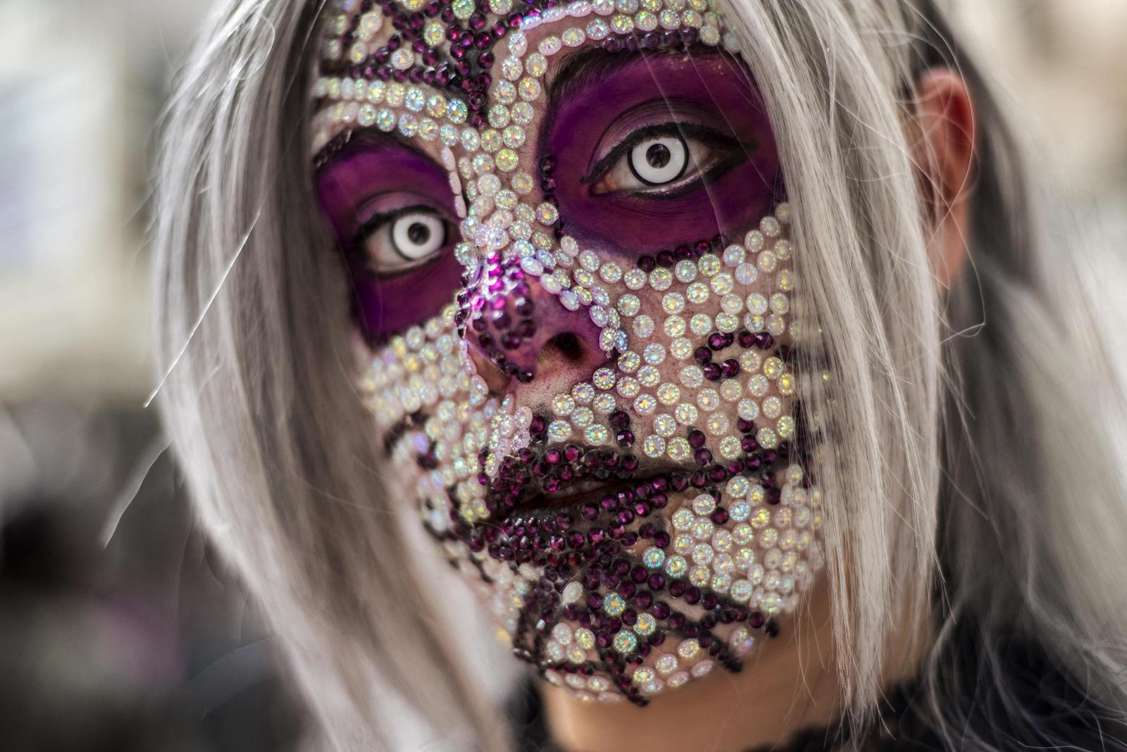 A törökországi Izmirben is beöltöztek