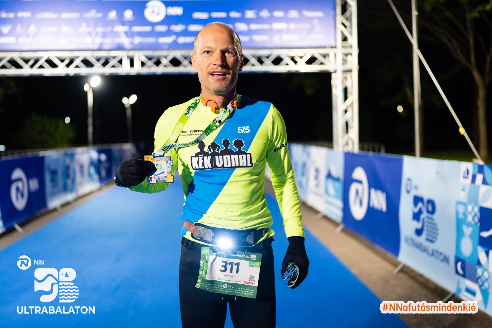 Kétszer 15 percet aludt az alig több mint 46 órás útja során