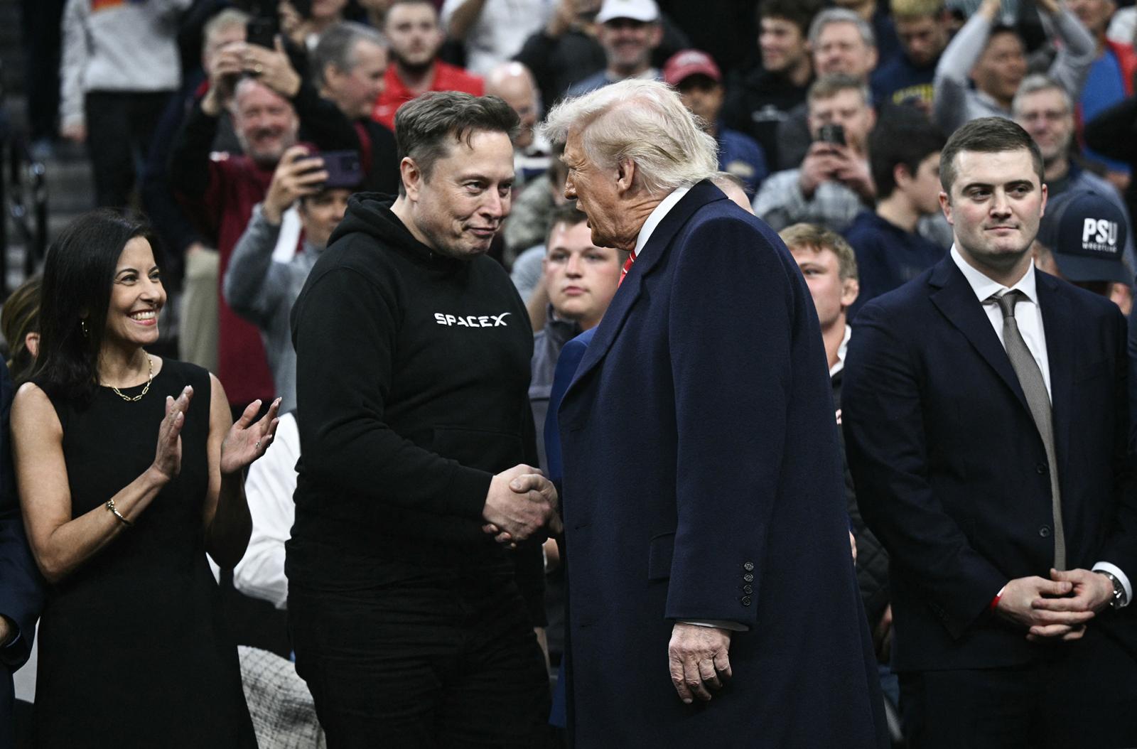 Musk egy múlt heti felmérés szerint nemcsak a demokrata, de a konzervatív és független szavazók körében is népszerűtlen