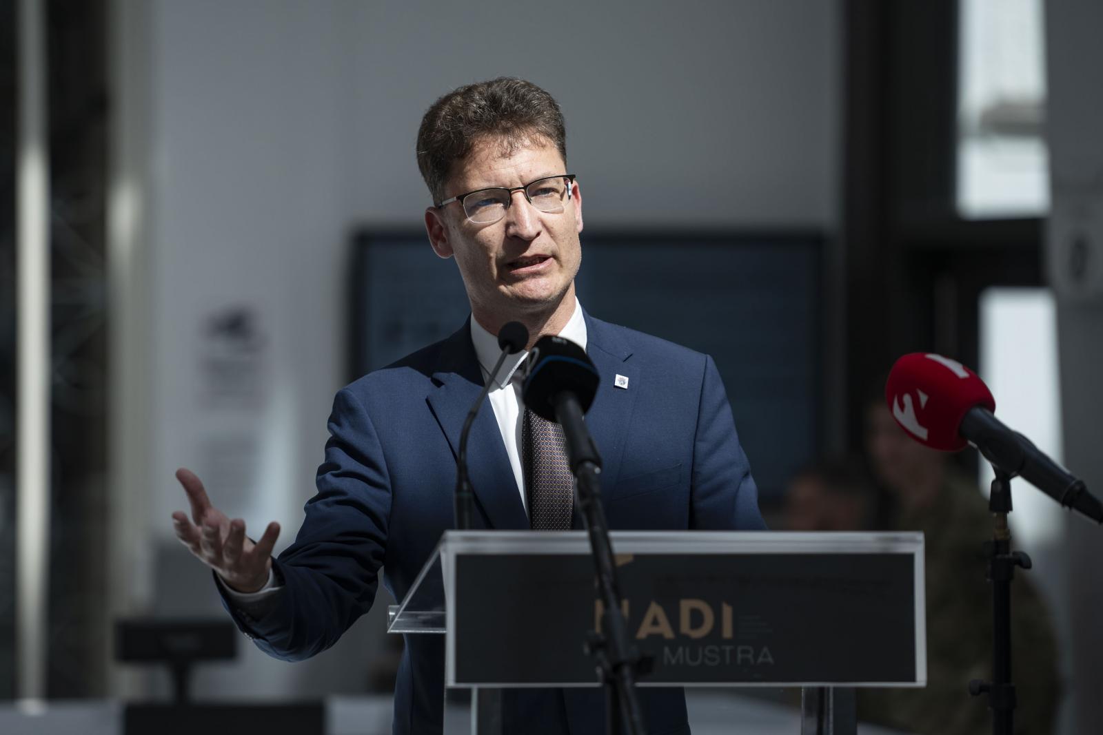 Cser-Palkovics András