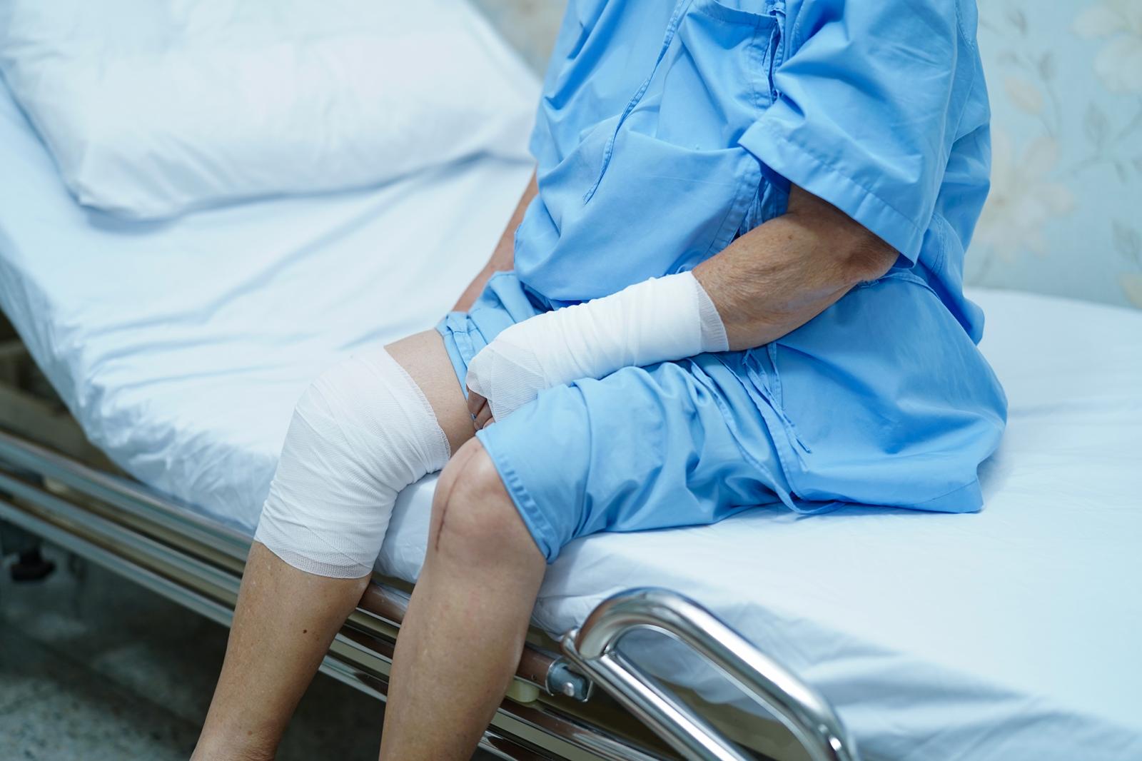 A hazai piacról kivonuló cég kötszereket forgalmazott, de a nehezen gyógyuló sebek ellátásában is részt vett