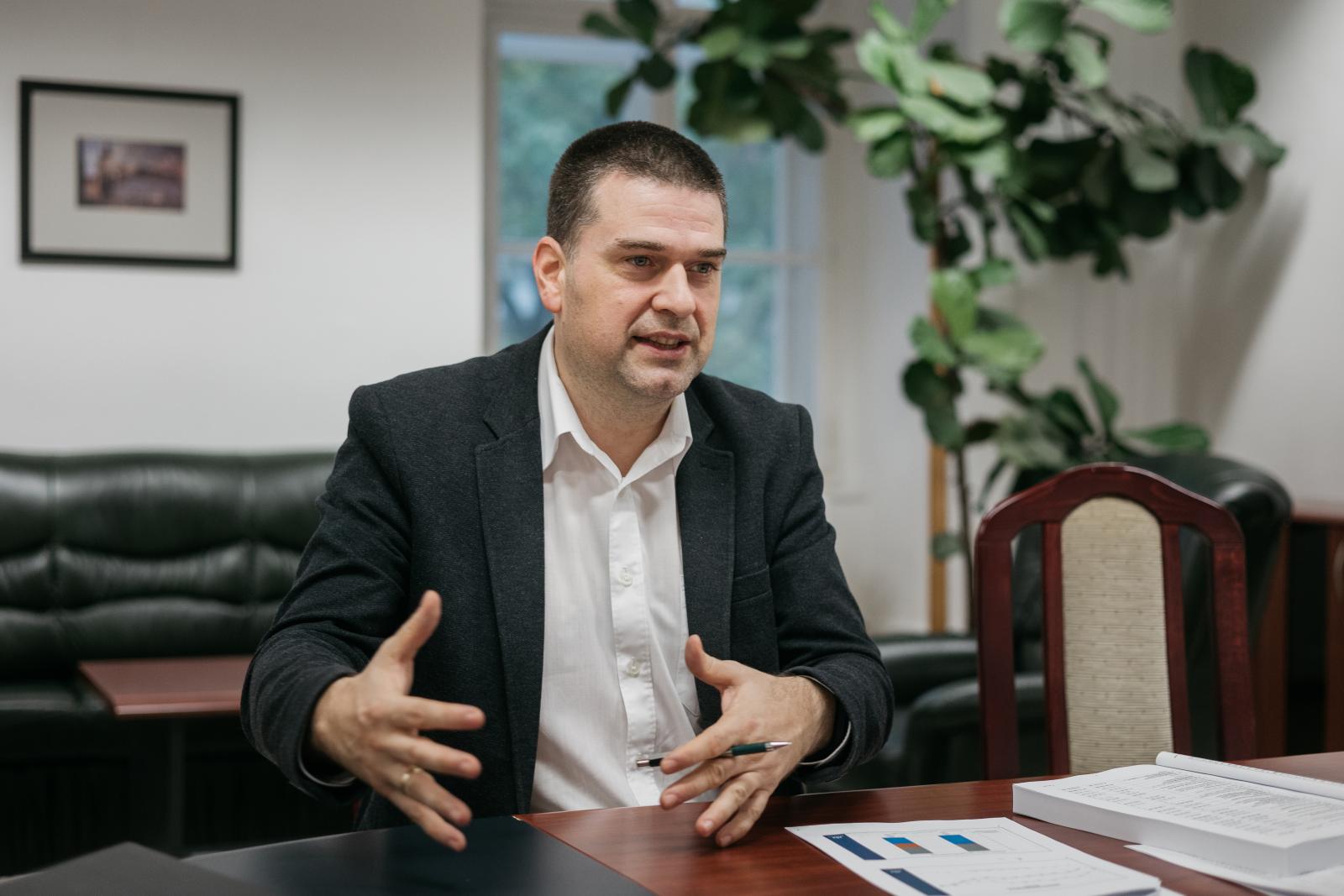 Kiss Ambrus: A települések mindig rosszul járnak az önkormányzatok gazdálkodását érintő reformokkal