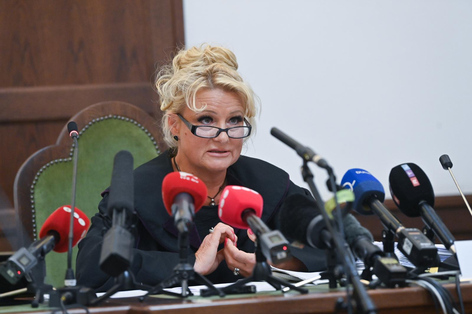 Németh Leona bíró az ítéletet indokolja a Hableány katasztrófáját okozó Viking Sigyn kapitánya, Jurij C. ügyében a Pesti Központi Kerületi Bíróságon 2023. szeptember 26-án 