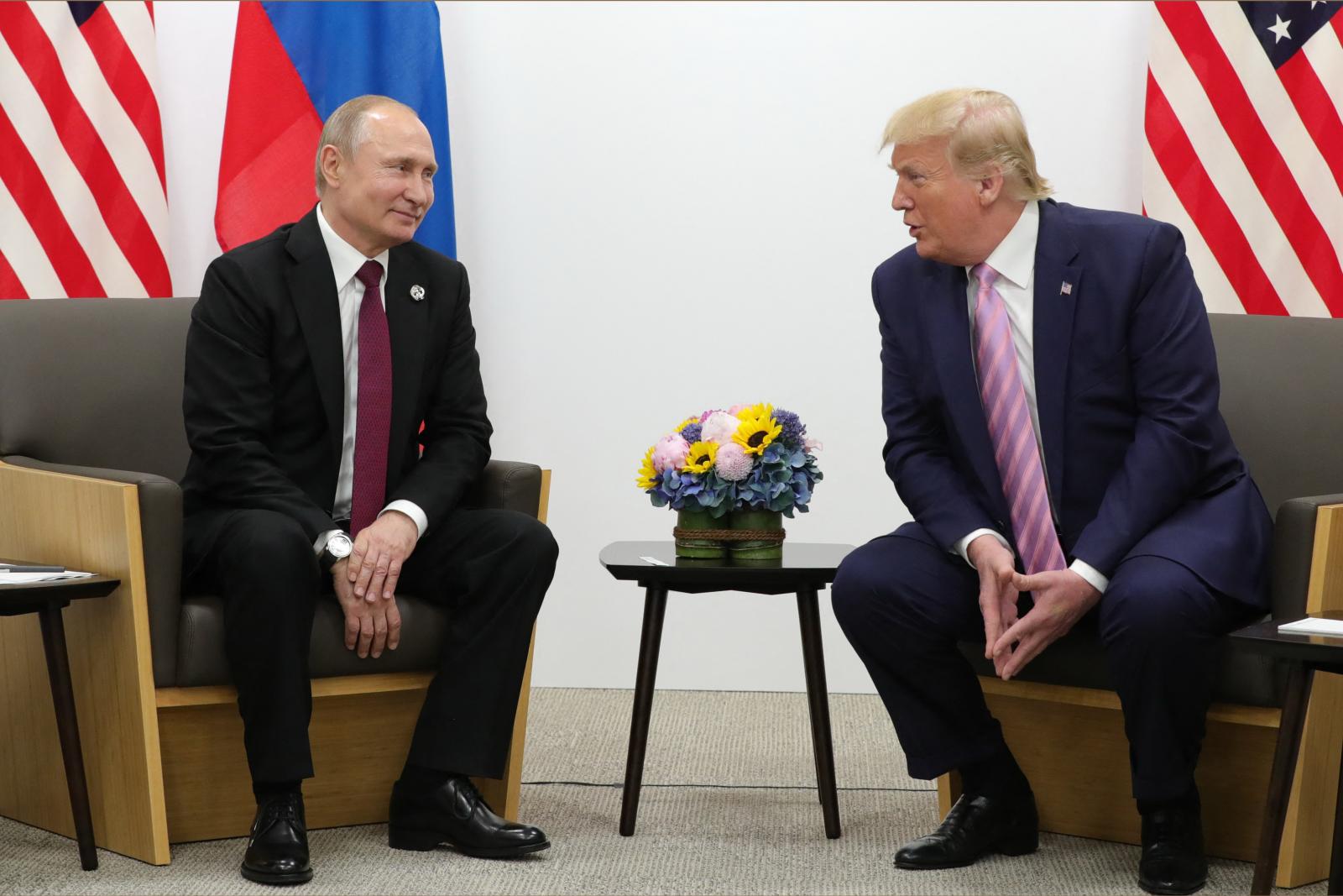 Vlagyimir Putyin és Donald Trump 2019. június 28-án