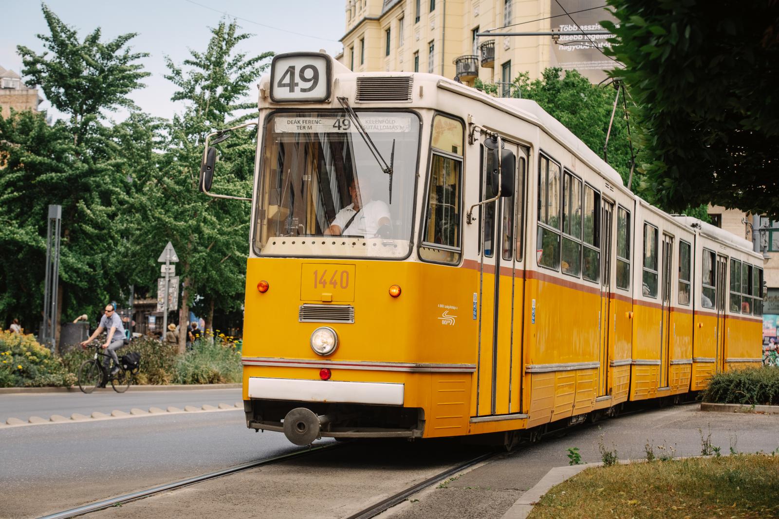 A Főtaxi korábbi vezetője, az Antenna Hungária volt első embere és a BOLT taxitársaság egykori vezérigazgatója is aspirálhat fővárosi közlekedési cég élére