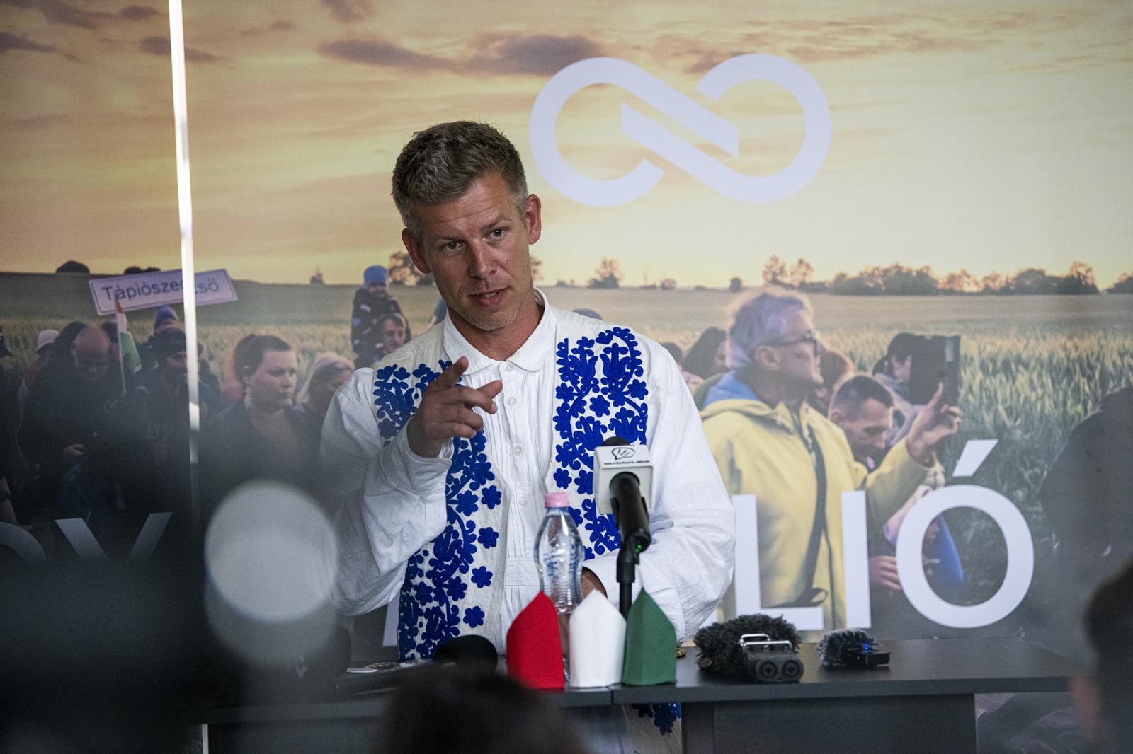 Magyar Péter a fideszes kommunikációs nyomás hatására előállt a tiszás adóprogrammal