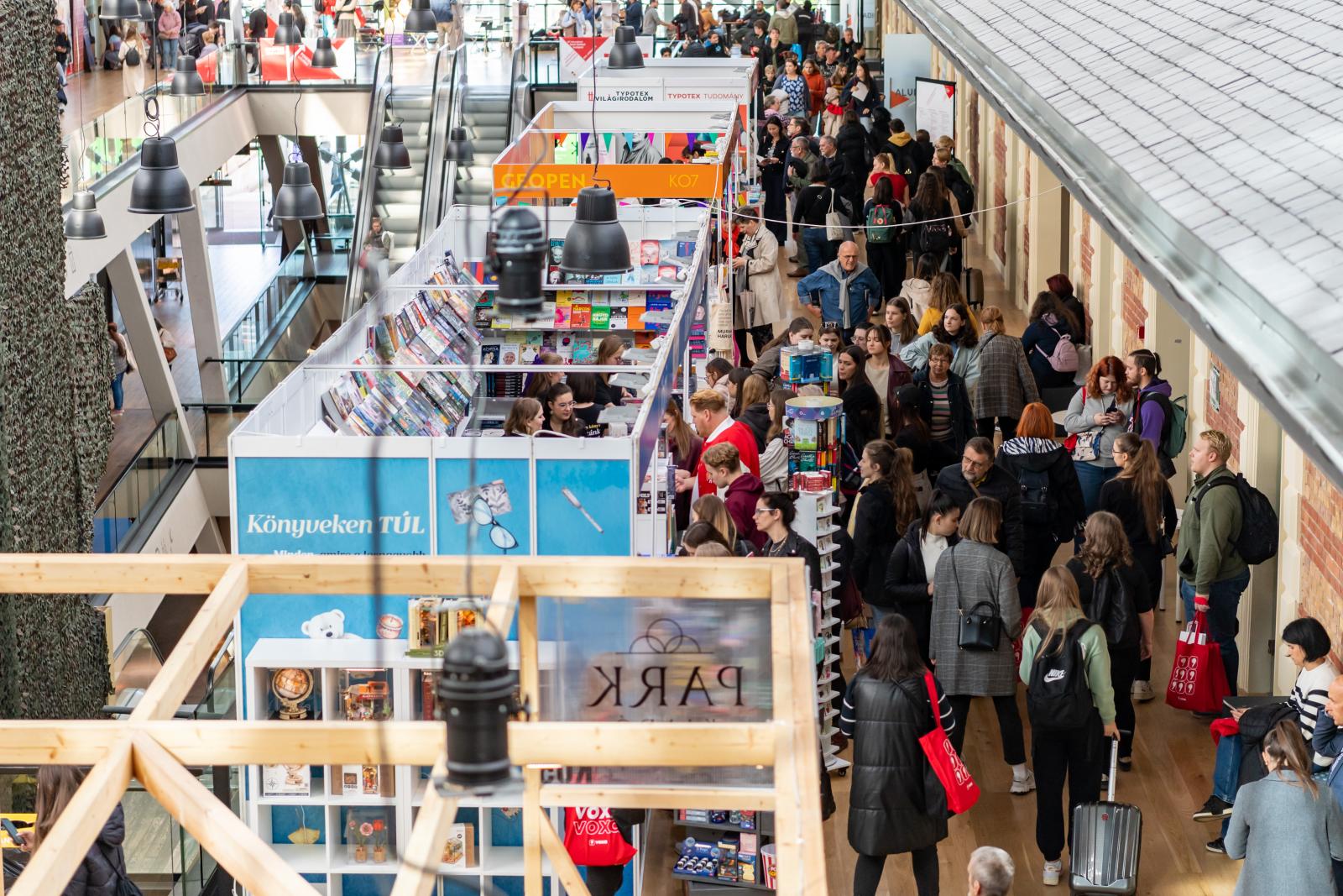 Először adott otthont az eseménynek a Bálna Honvédelmi Központ