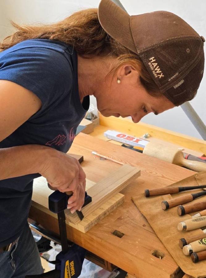 Ráfaragott a kegyelmi ügyre. A visszavonult politikus időközben kitanulta az asztalosmesterséget