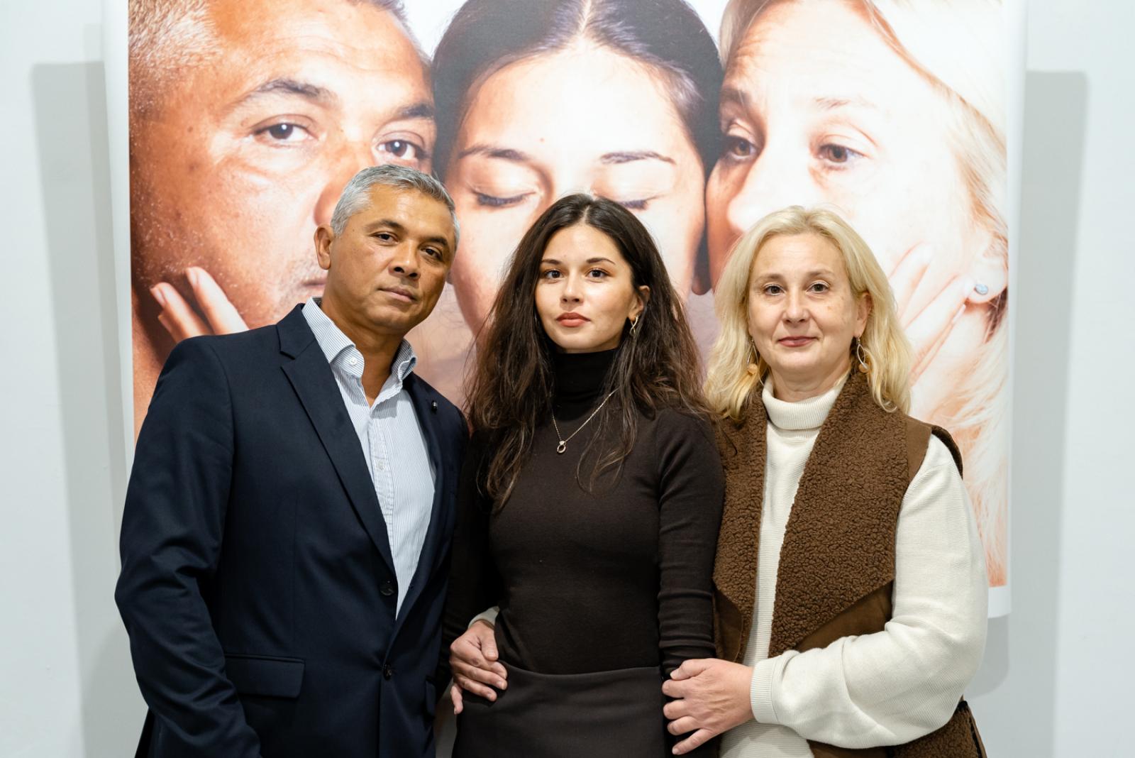 Horváth Anita a Bura Galéria tavalyi csoportos tárlatán