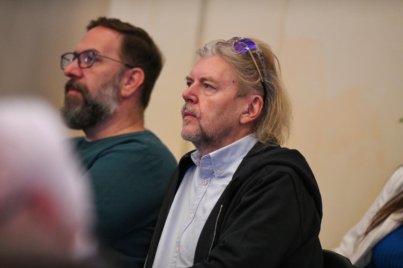 Gerendai Károly a közönség soraiban hallgatta meg az ülést 