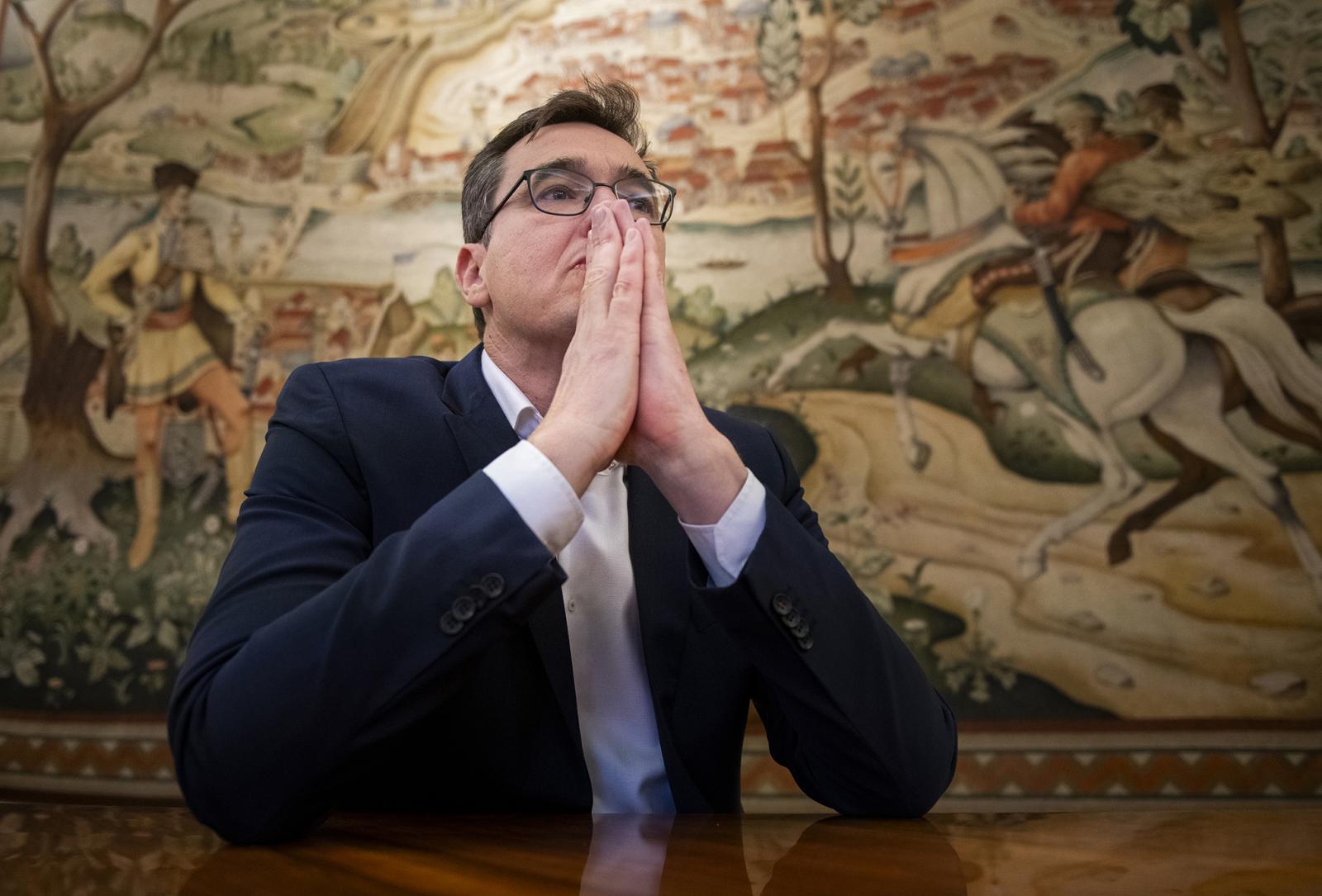 A főpolgármester egyértelmű zsarolási kísérletnek tartja, hogy a kormány csak akkor adna pénzt, ha a közgyűlés kimondaná a fizetésképtelenséget