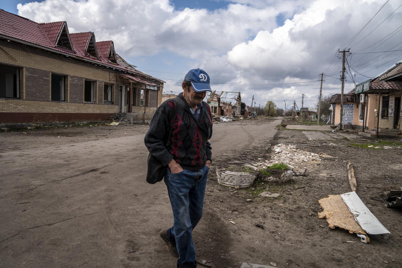 Ötven ukrán civilt hurcoltak magukkal orosz megszálló egységek egy határ menti faluból