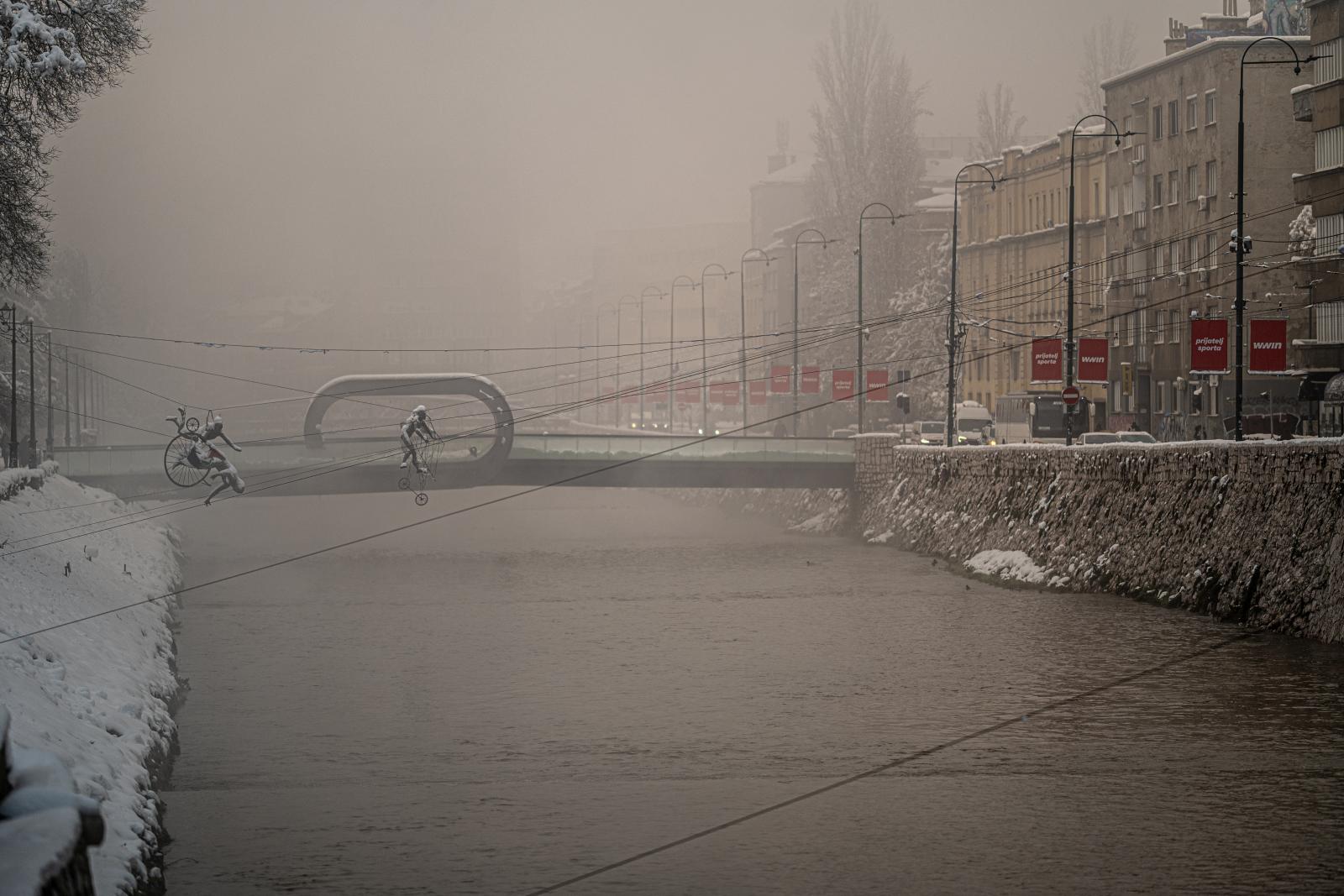 Tito-nosztalgia? Ahogy a szerb nacionalizmus lerombolta Jugoszláviát, úgy ássa alá most Boszniát