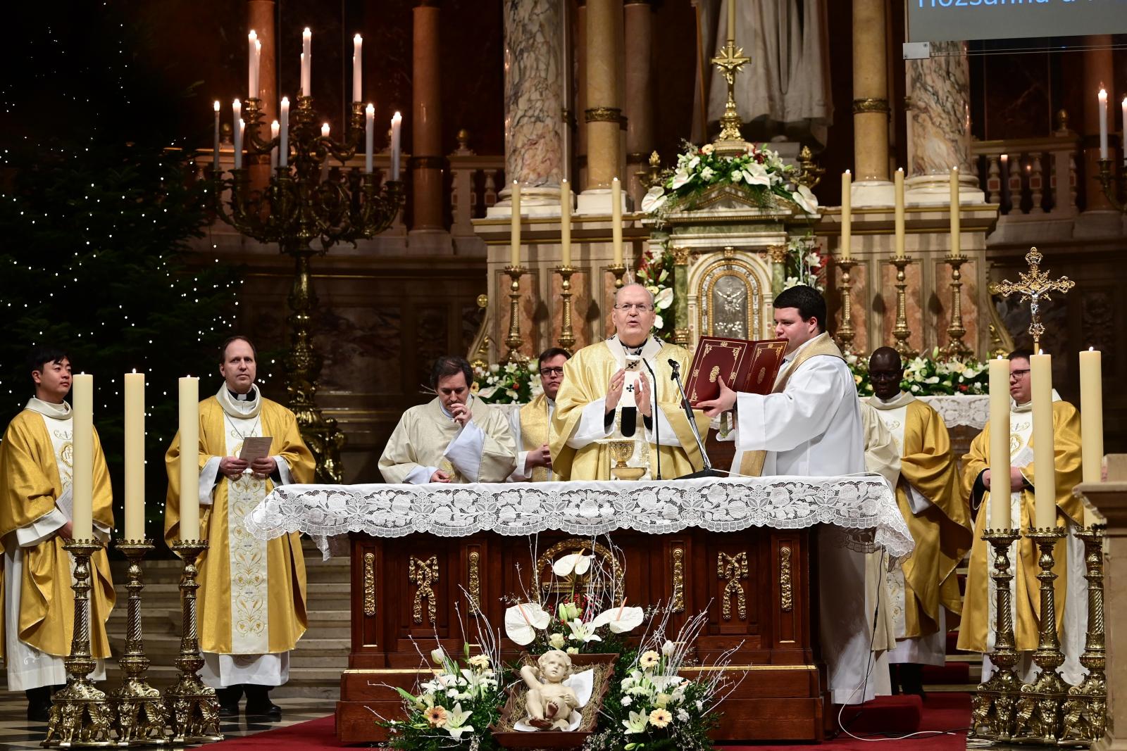 Erdő Péter: Adja meg Isten mindnyájunknak, hogy tudjunk hálásak lenni minden jótevőnknek