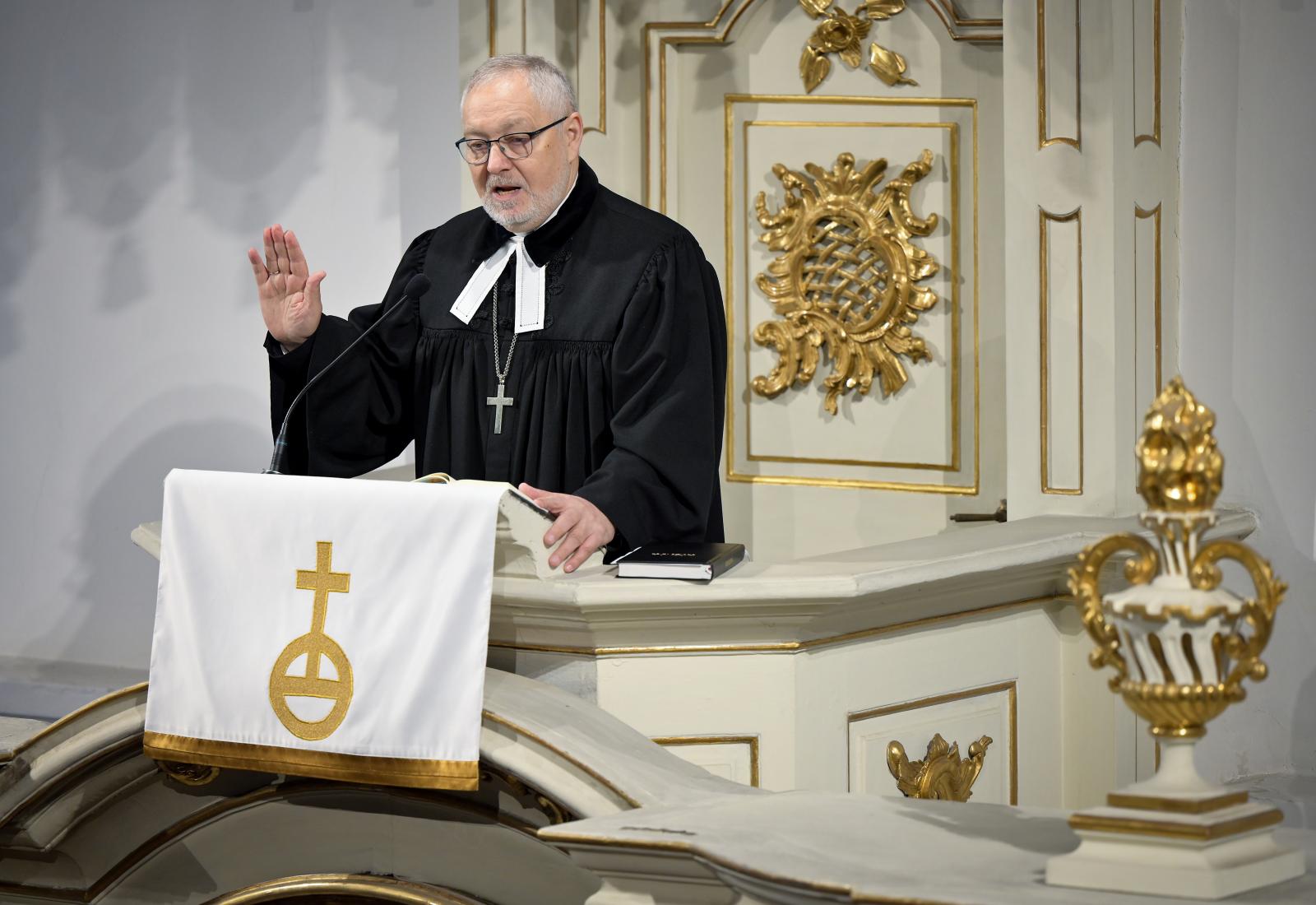 Szemerei János: Isten megajándékozott bennünket önmagával Jézus Krisztusban