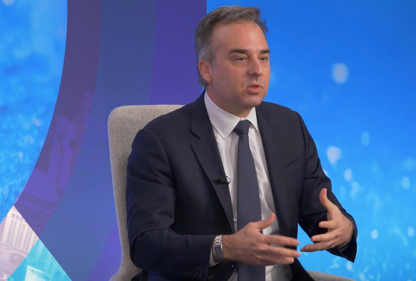 David Pressman: A magyar politikusok nagyon ravasznak hiszik magukat, kár, hogy ravasznak lenniük elég könnyű abban az országban