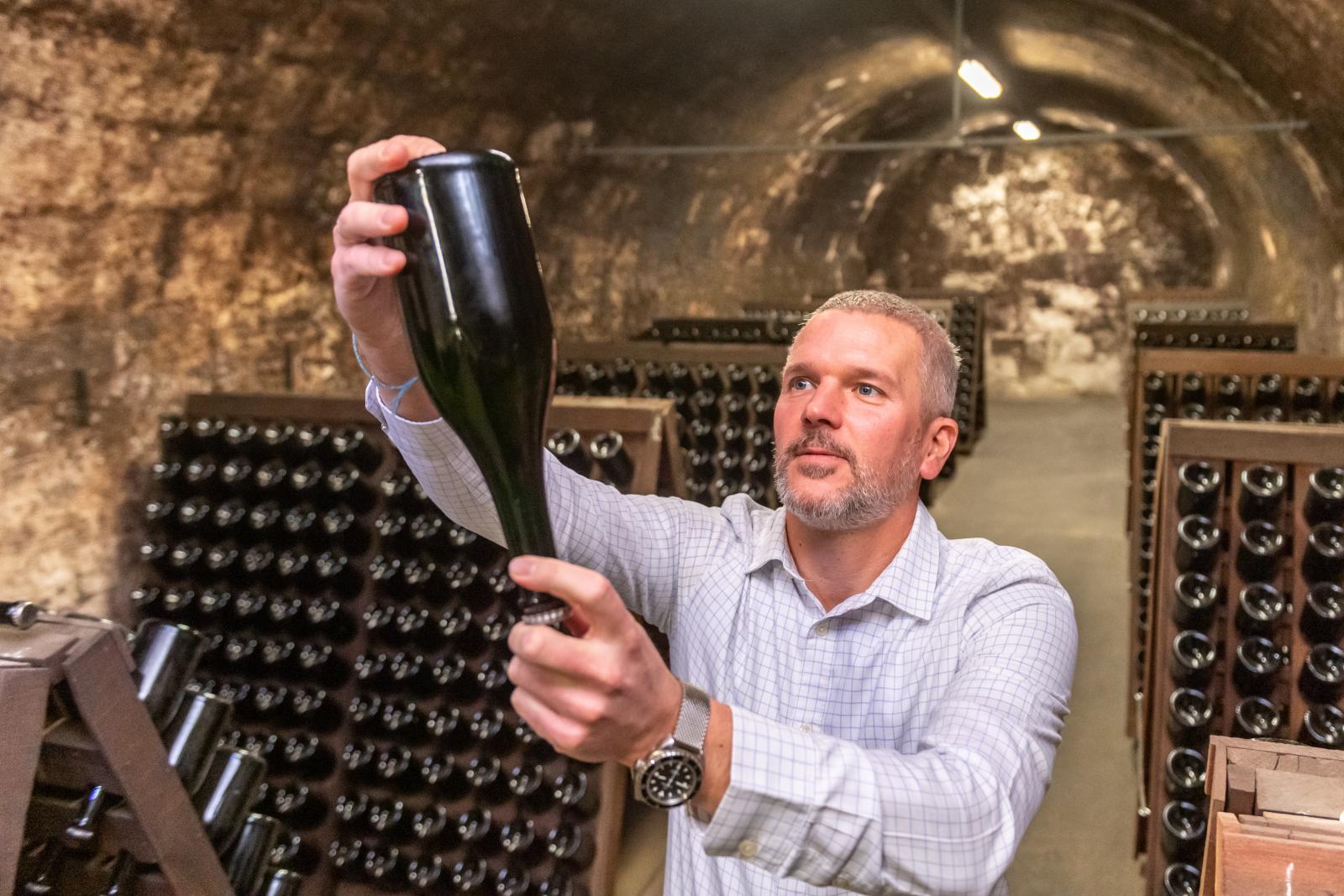 Csornay András a budafoki Törley pincészetben