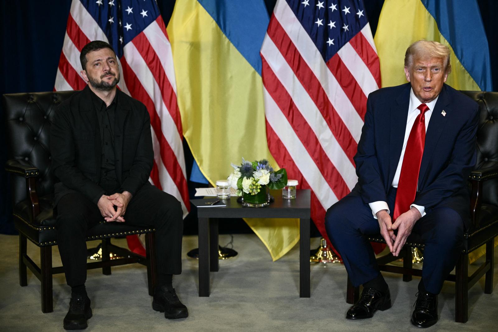 Donald Trump szerint az ukrán elnöknek nincs semmije, amíg ő jóvá nem hagyja