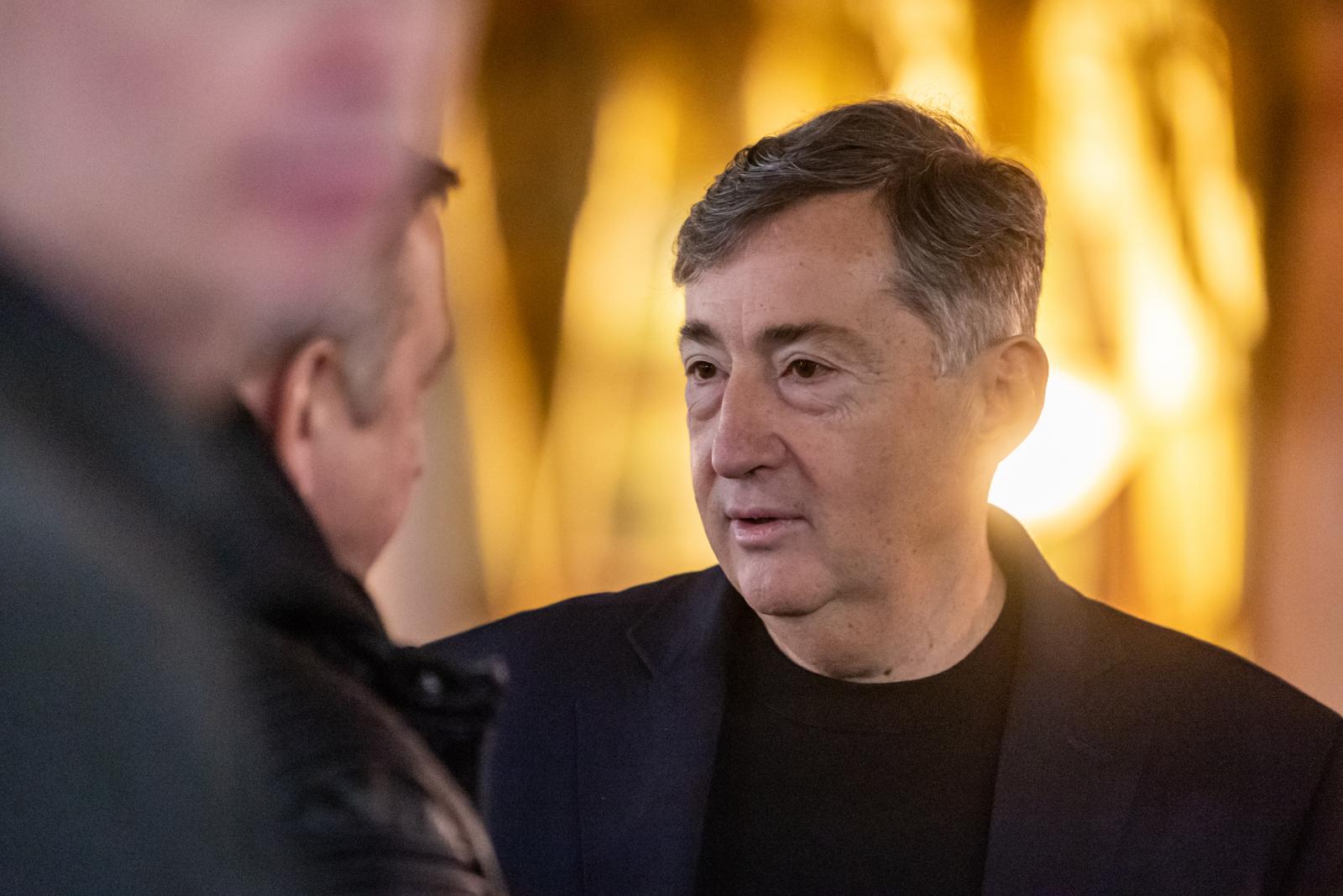 A Mészáros Csoport szerint Hadházy Ákos bűncselekményt követett el azzal, hogy közölte, kiket tüntetett ki Mészáros Lőrinc