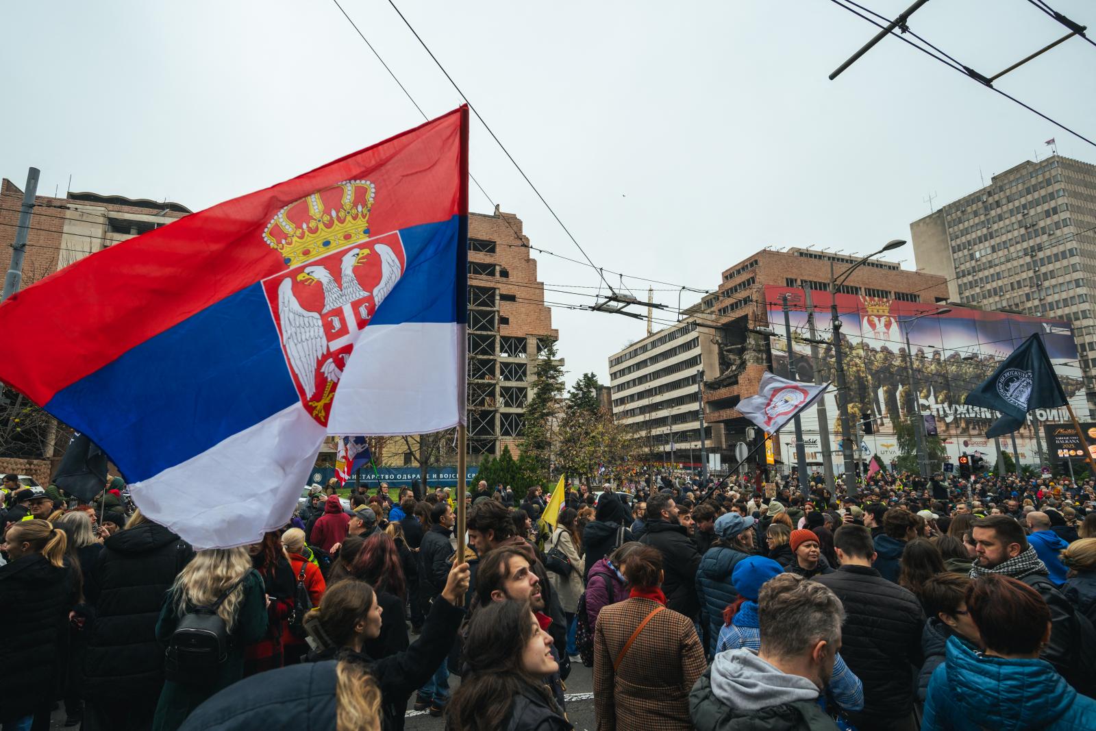 Tizennégy hónap kitartással győztek a diákok, Szerbiában jön az előrehozott választás
