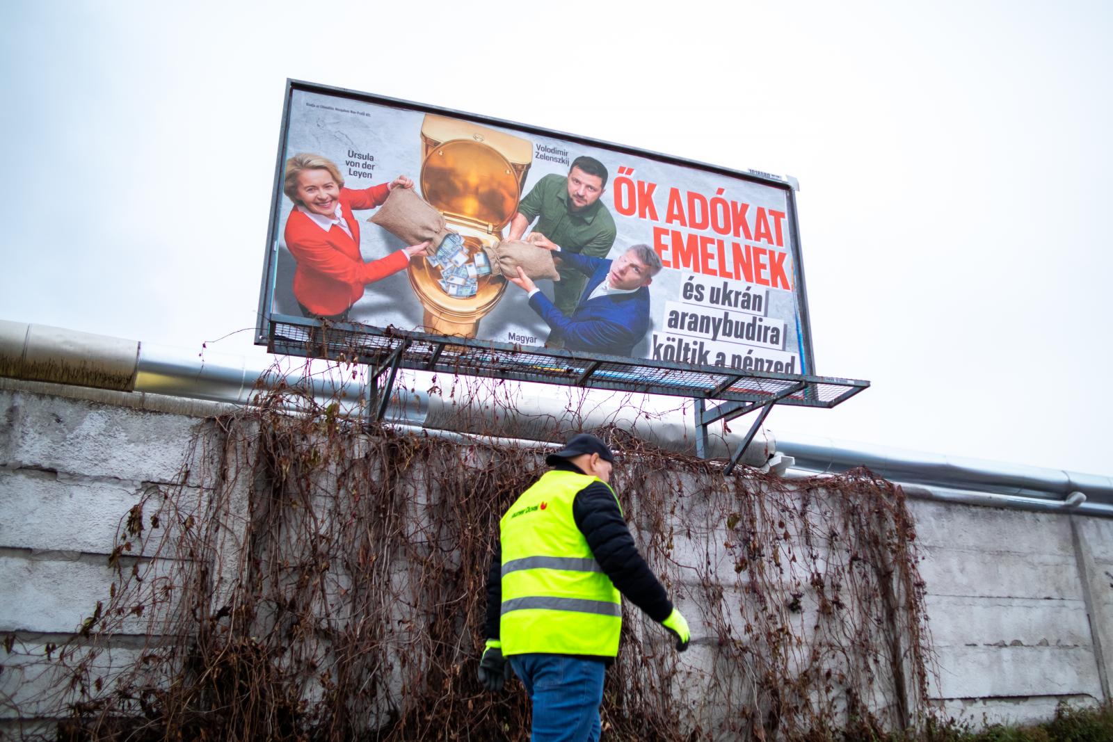 A Fidesznek egy jól megragadható ellenség kell, akik most az ukránok lettek