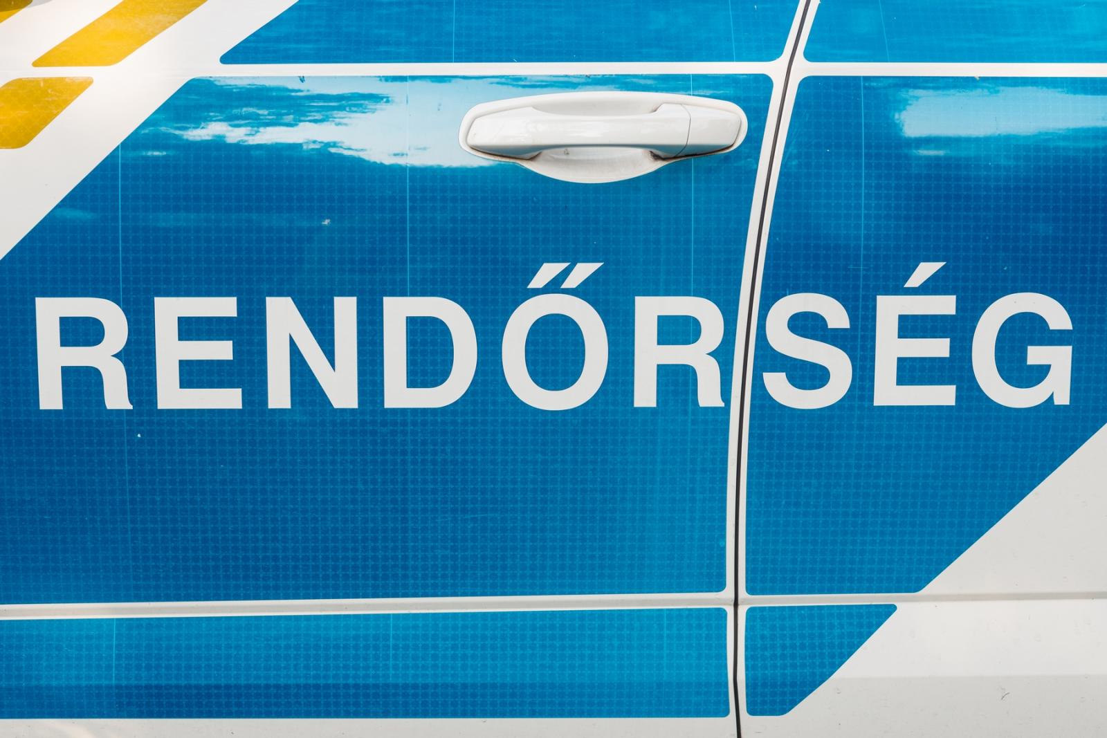 Testi sértés, rablás és pirotechnikai eszközök miatt is intézkedtek szilveszter éjszaka Budapesten a rendőrök