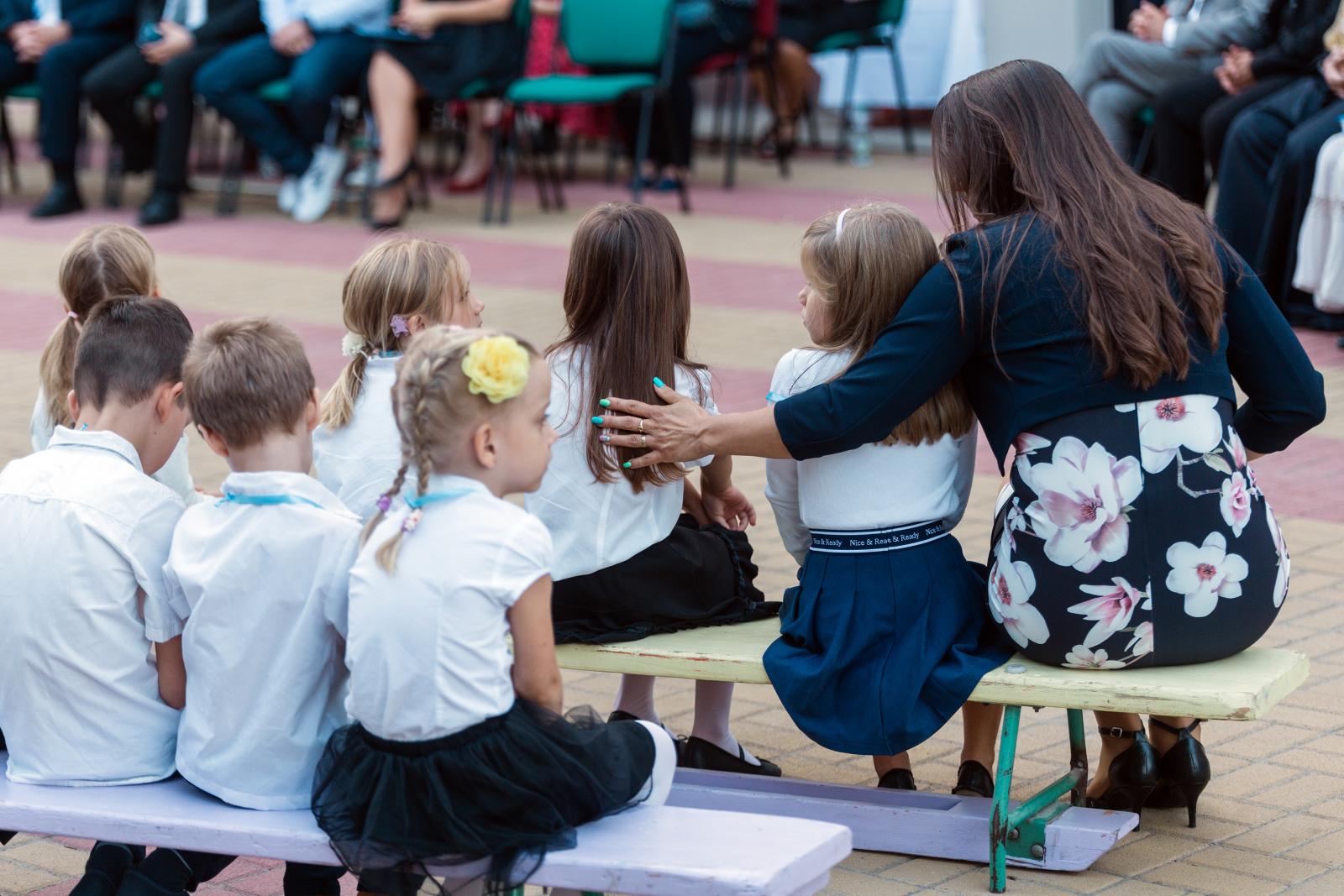 Legkevesebb ötezer magyar elsősnek kellett évet ismételnie eddig a túlbürokratizált iskolaérettségi rendszer miatt
