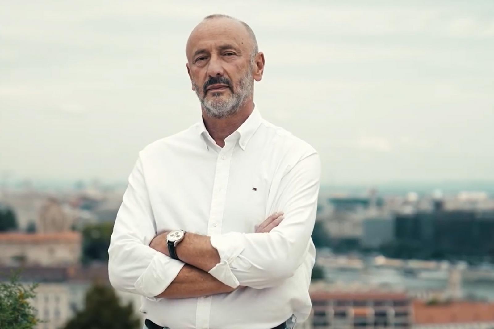 Felmérést készített a Szuverenitásvédelmi Hivatal egykori III/III-as vezette kutatóintézete, hogy a magyarok nem szeretik a külföldi többségi tulajdont