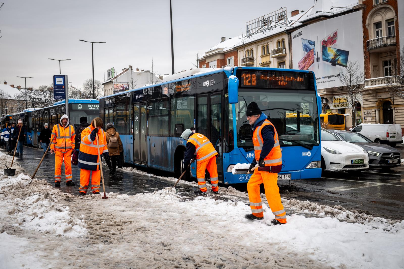 Egy főváros kalandjai a néhány ezer milliárd hópehellyel