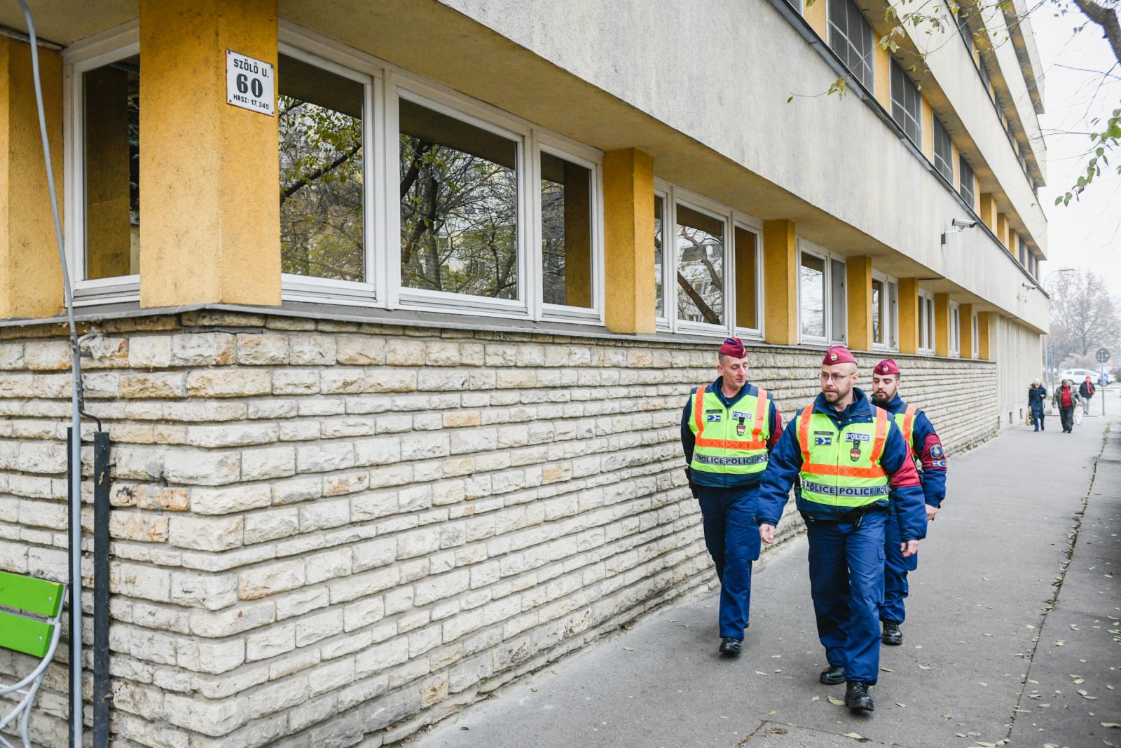 További három hónappal meghosszabbítaná négy Szőlő utcai gyanúsított letartóztatását az ügyészség