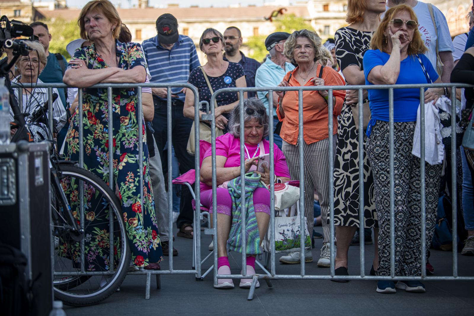 Riport a Van helyed alapítványnál április 3-án.