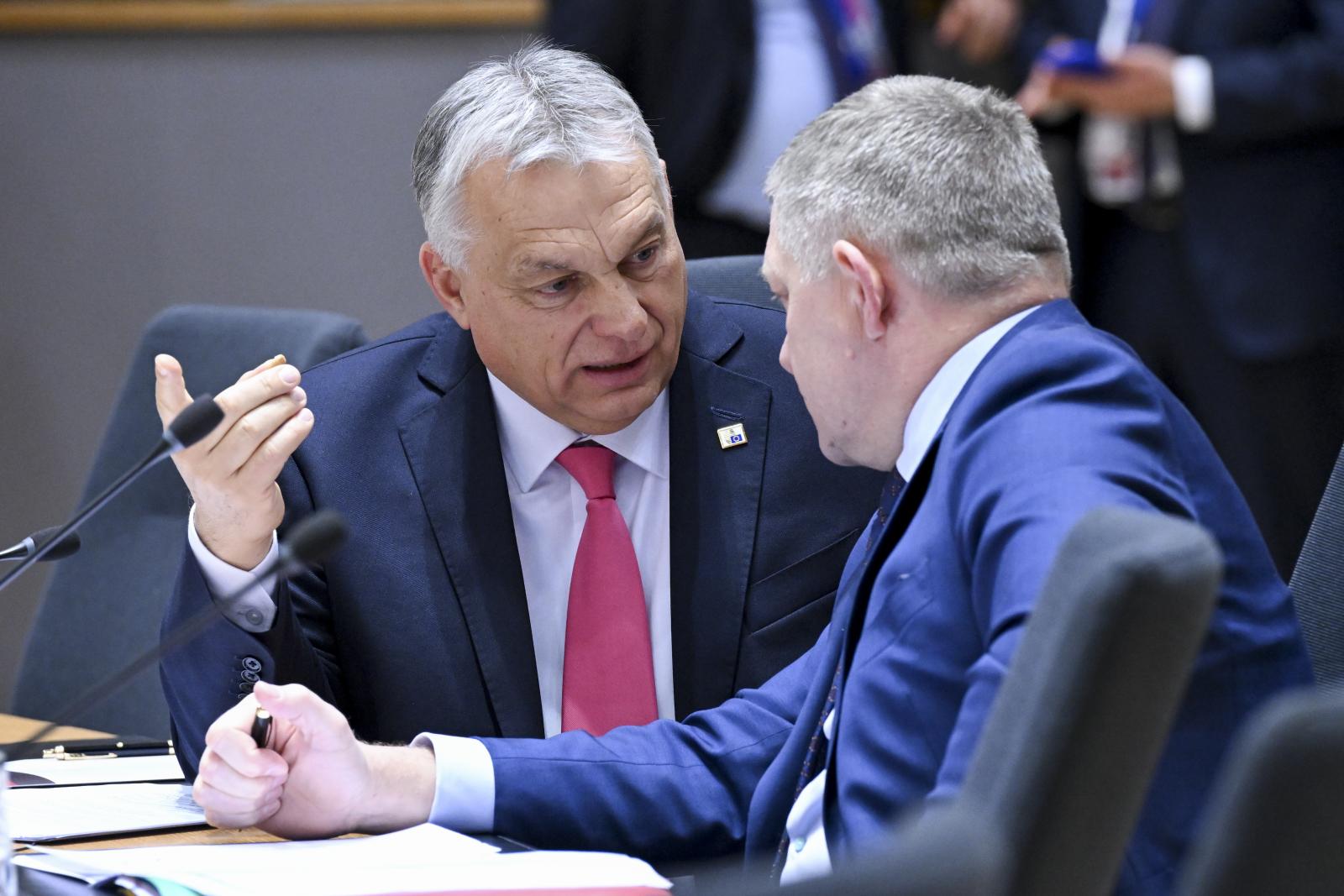 A Fico-kormány bevitte az újabb mélyütést, de Orbán Viktor mélyen hallgat, miközben a magyar tannyelvű iskolák több mint felét a megszűnés fenyegeti