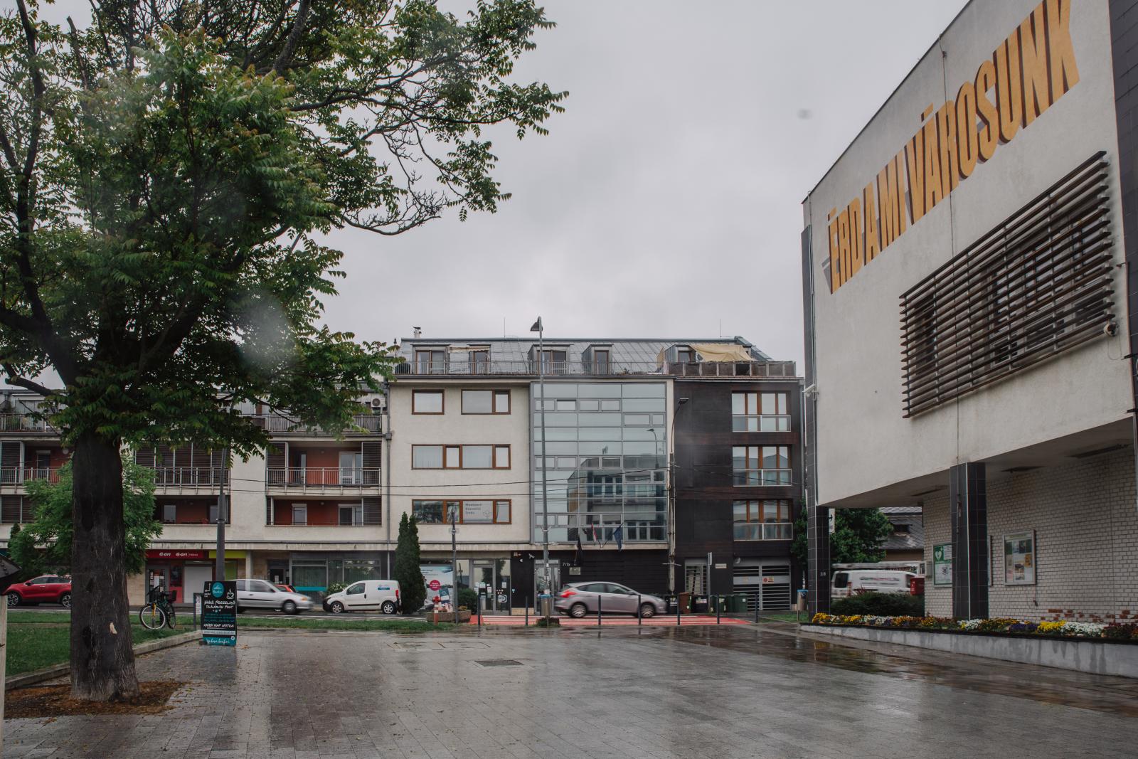 „Azt sem tudjuk, hogy más településeket támogatunk vagy csak azért veszik el ezt a pénzt, hogy valamelyik fideszes pénzembernek hosszabb jachtja legyen”