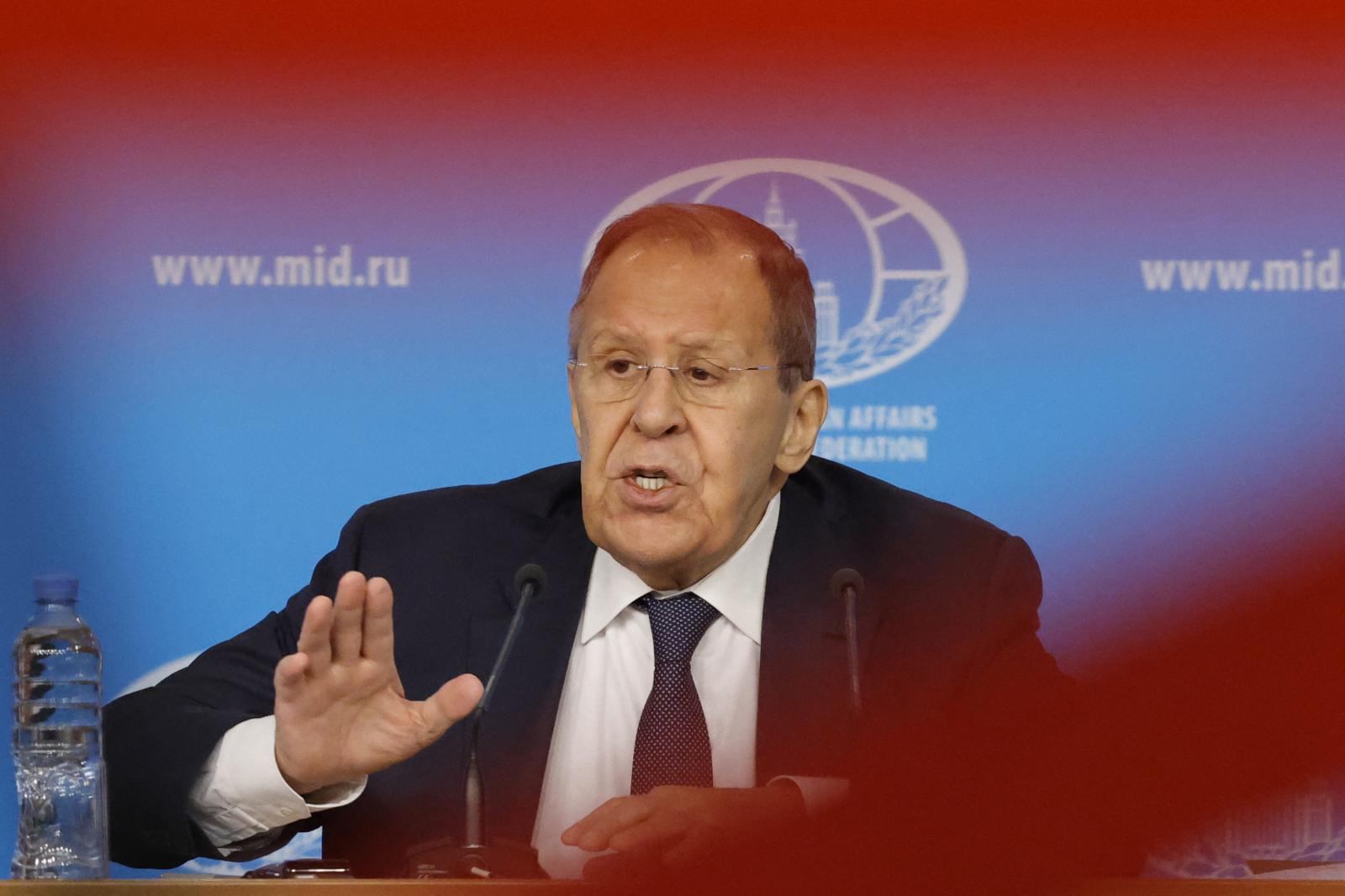 Szergej Lavrov szerint előnyös Oroszország számára, hogy a Mol veheti meg a szerb NIS-t