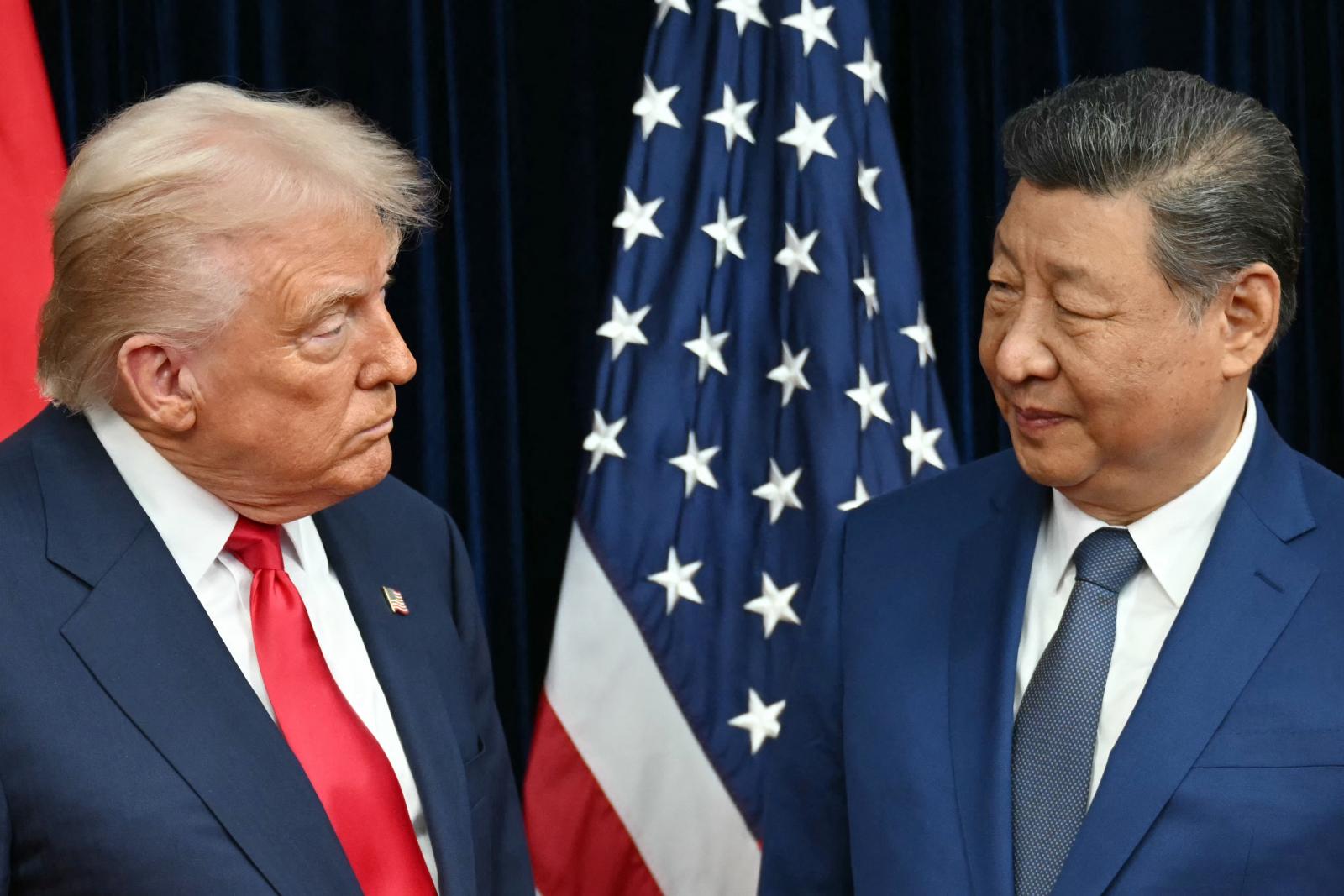 Kínát is meghívta Donald Trump a Béketanácsba