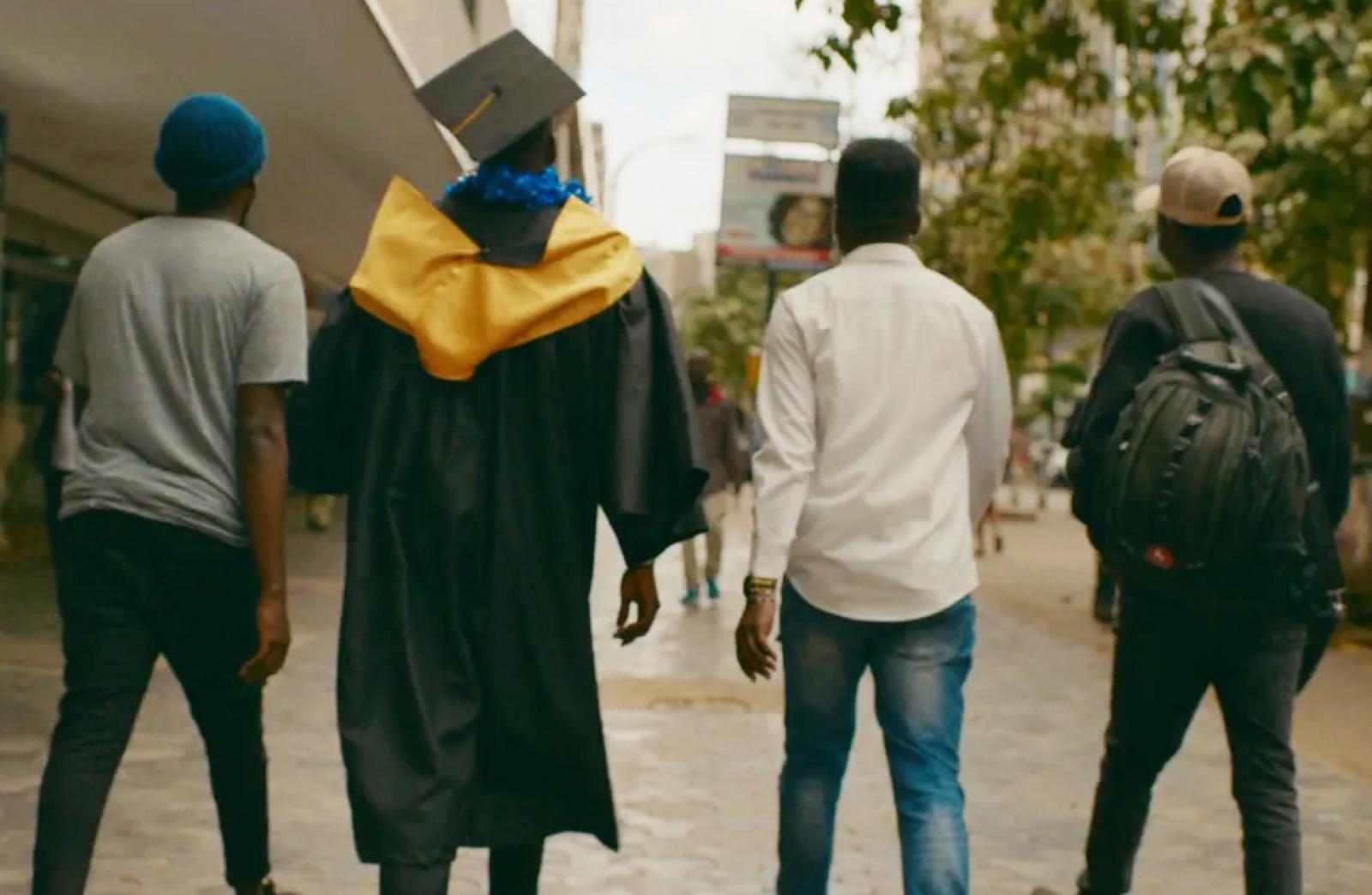 Esszégyárak és erkölcsi vakfoltok: mi van, ha kiderül, hogy a tudás ma már valójában nem is hatalom?