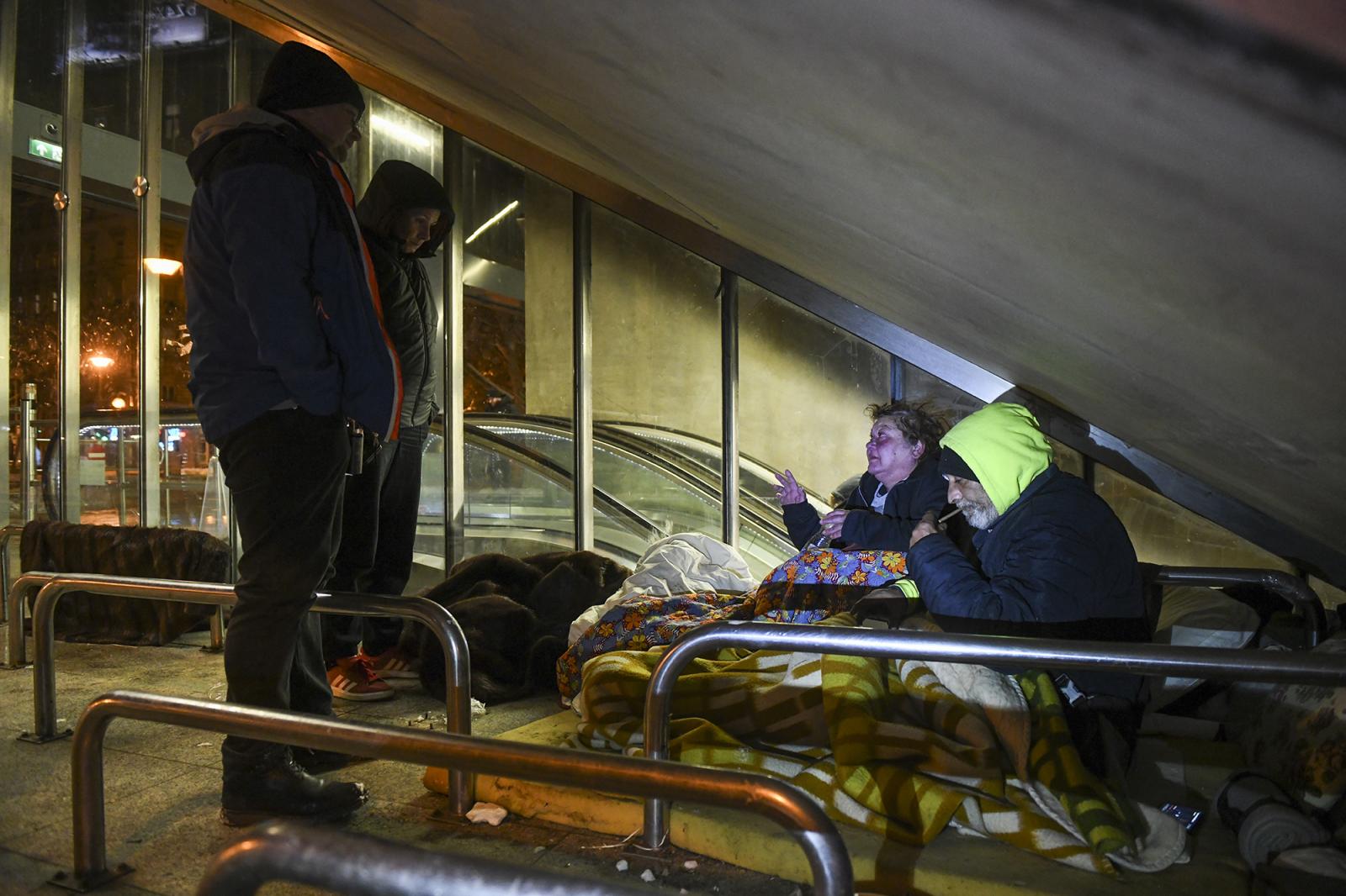 Karácsony Gergely: Nagy kihasználtsággal működnek a hideg időszakban a fővárosi menedékhelyek