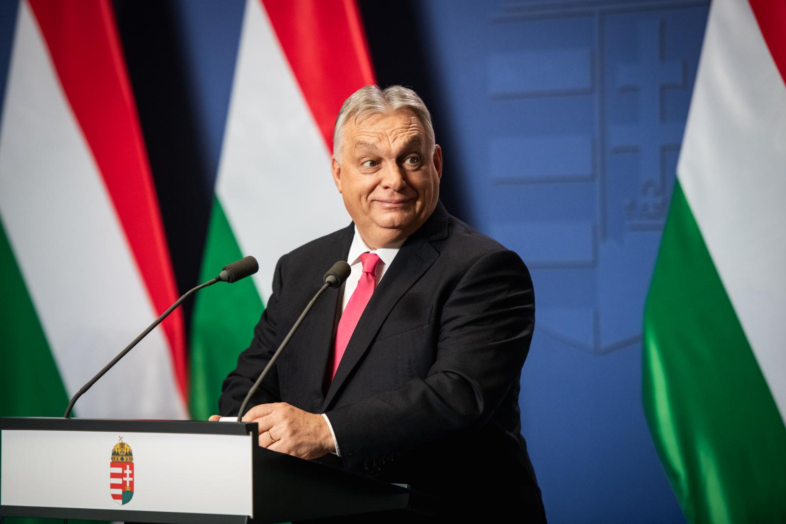 Orbán Viktor: A kormány rezsistopot vezet be januárban