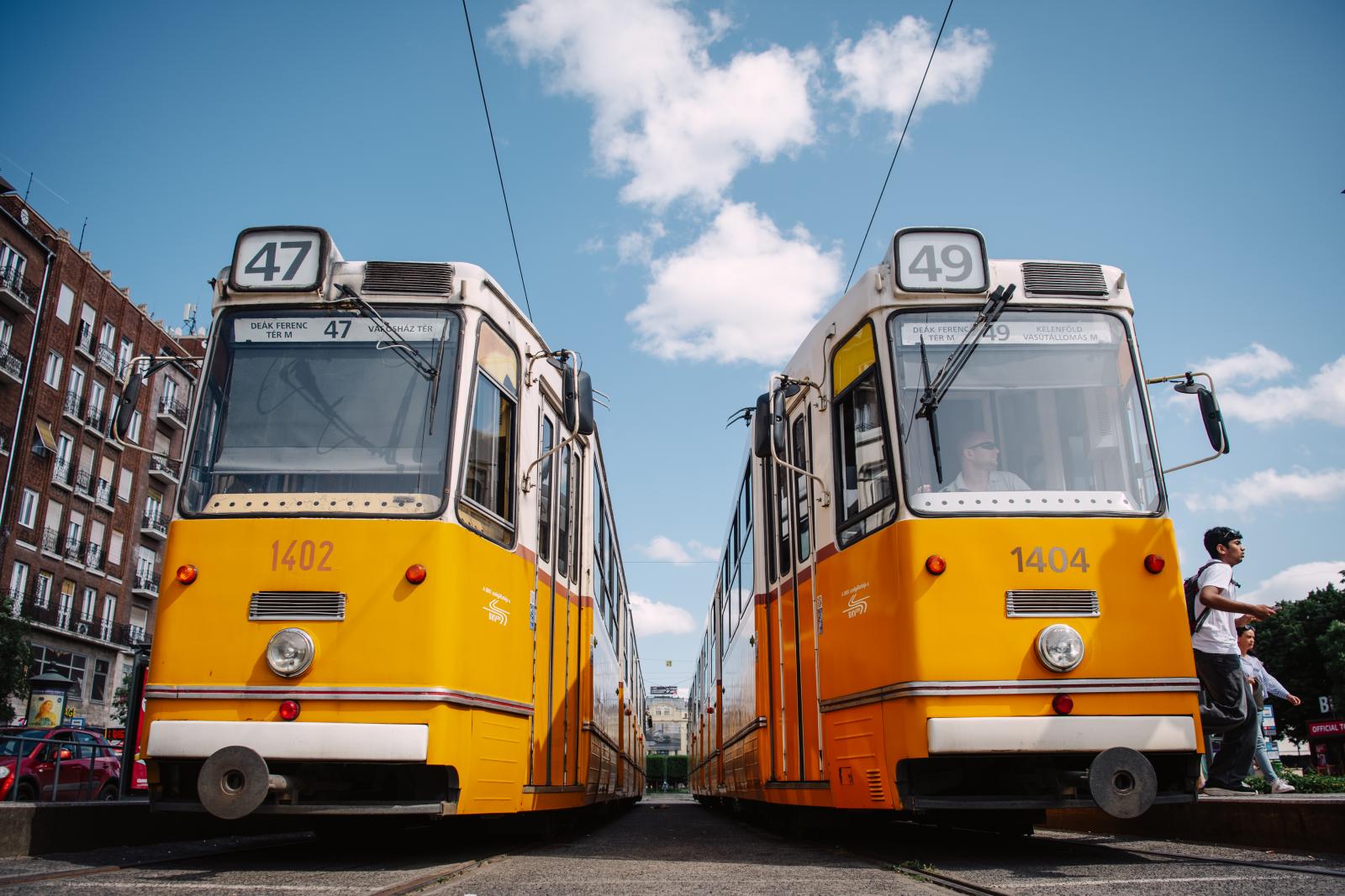 Pengeélen táncol a BKK és a BKV, 90 milliárdos adósságot görgetnek maguk előtt