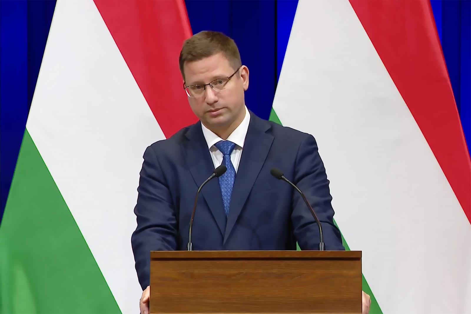 Gulyás Gergely: Nem gondolom, hogy egzisztenciális kihívást jelent a hideg