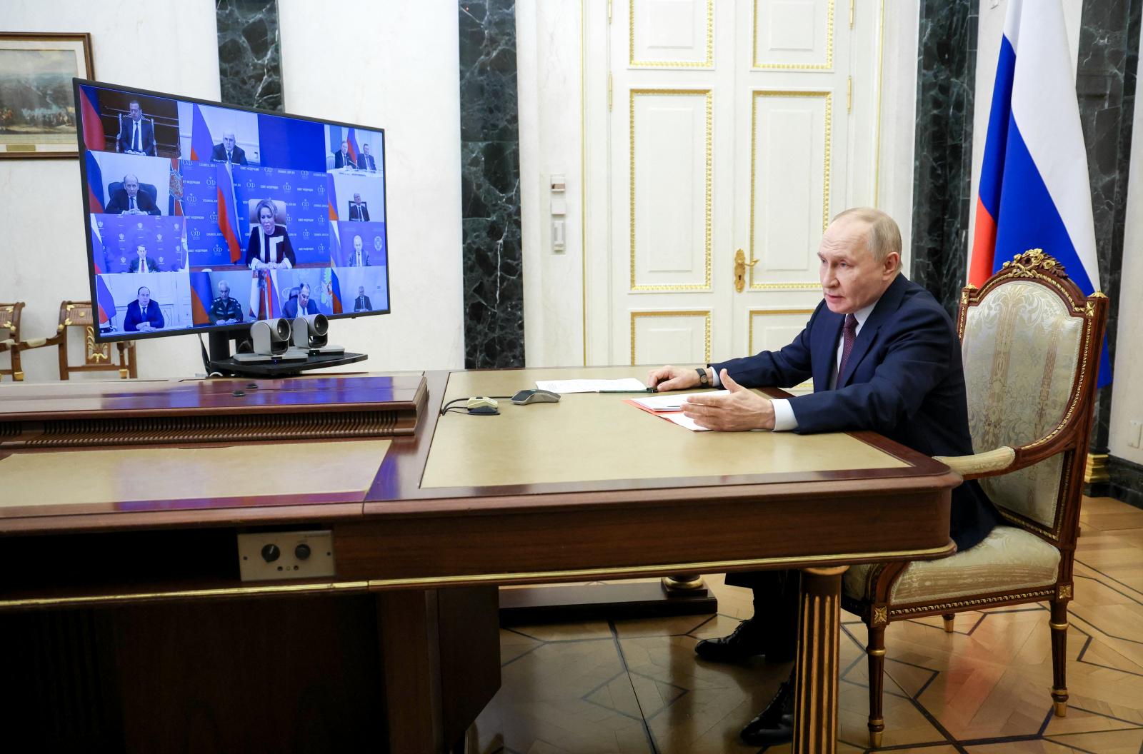 Vlagyimir Putyin közölte, a háború után helyreállításra lehetne felhasználni az Egyesült Államokban befagyasztott orosz vagyont