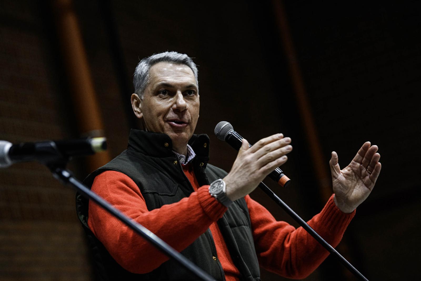 Lázár János nem kapott „dorgálást” Orbán Viktortól, de volt véleménye a cigányságot illető kijelentéséről