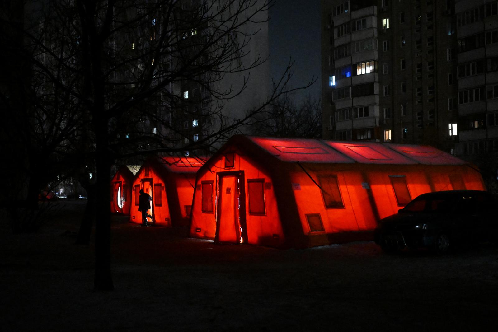 Oroszország átadott Ukrajnának ezer holttestet