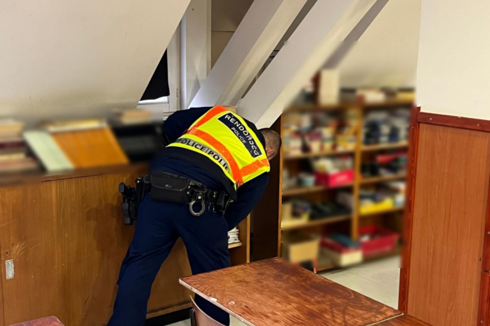 Bombariadó miatt ürítettek ki több iskolát Hajdú-Biharban