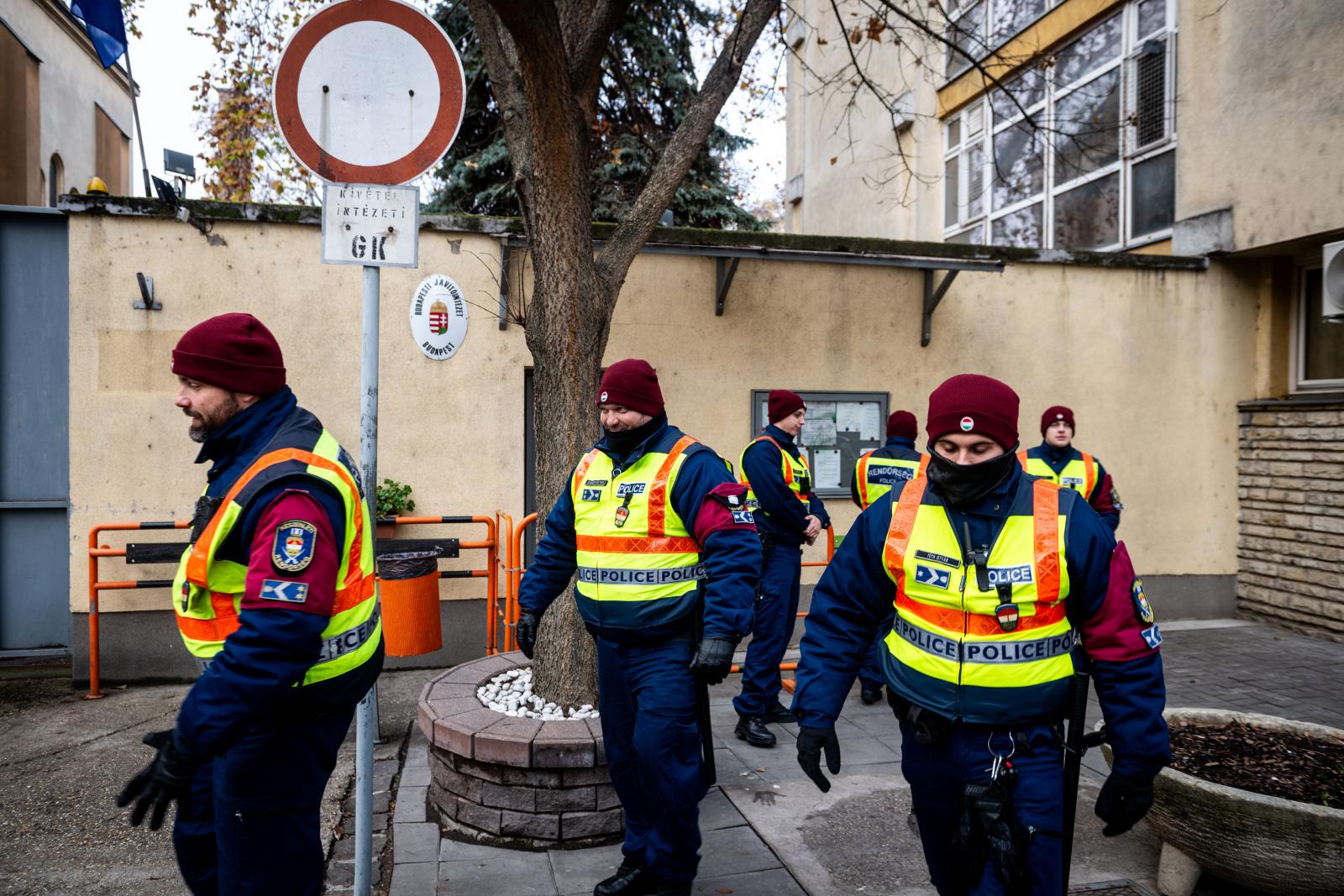 Részben rabok ürítik ki a Szőlő utcai javítóintézet épületét