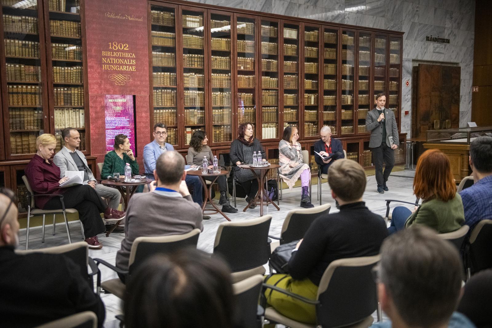 Hol vagytok, mecénások?